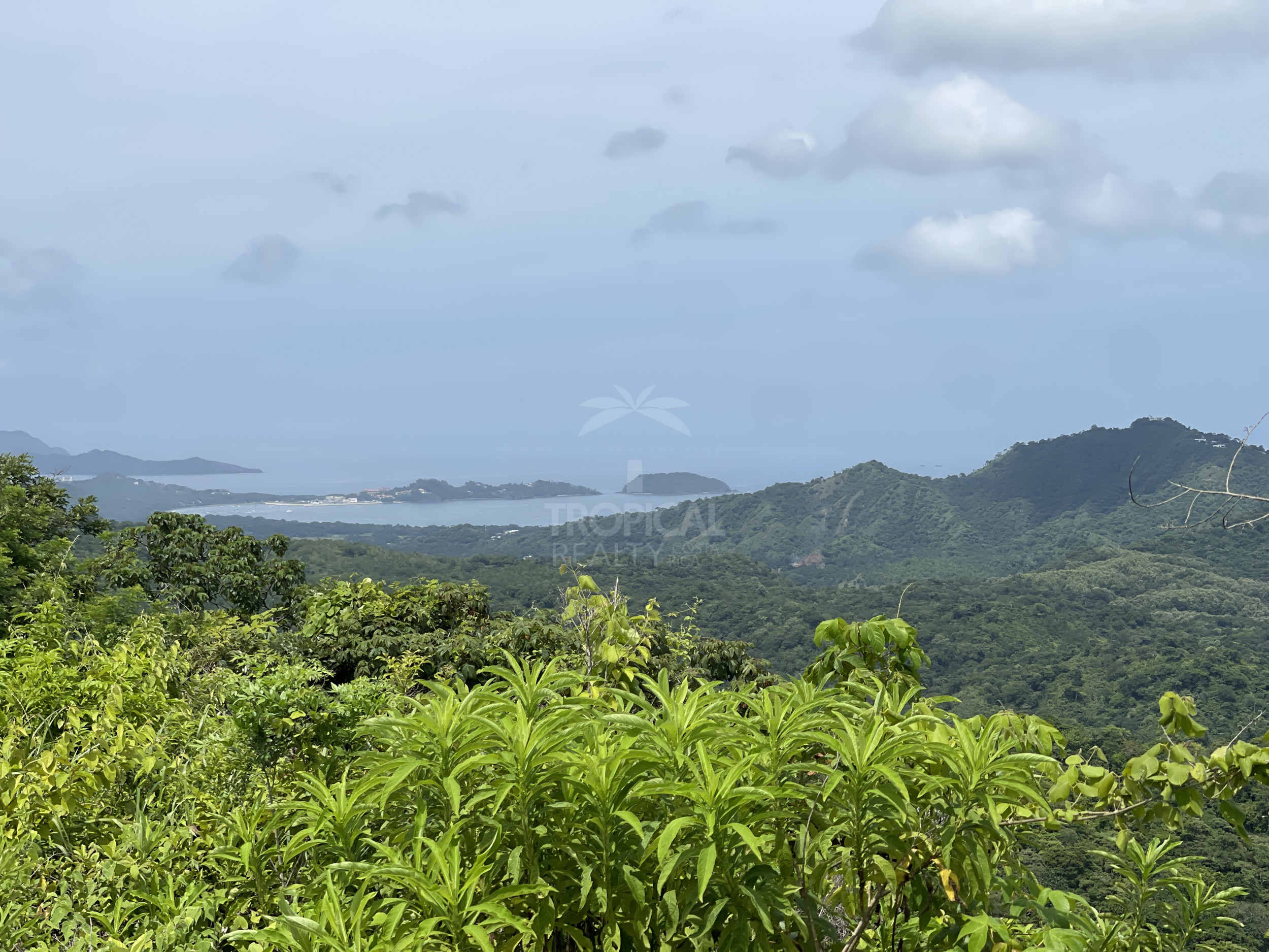 Nuevo Colon 1,24 acres - 5000m2 Estate with Panoramic Ocean Views in Guanacaste
