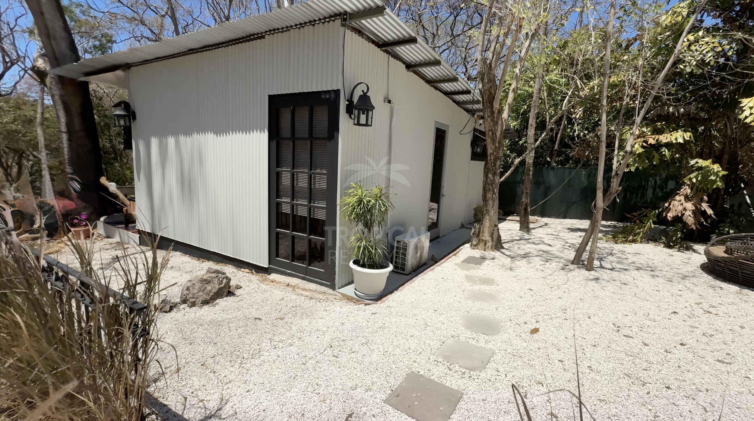 Prime 1.23 acres Lot Near Playa Avellanas – with a 2 bedrooms home