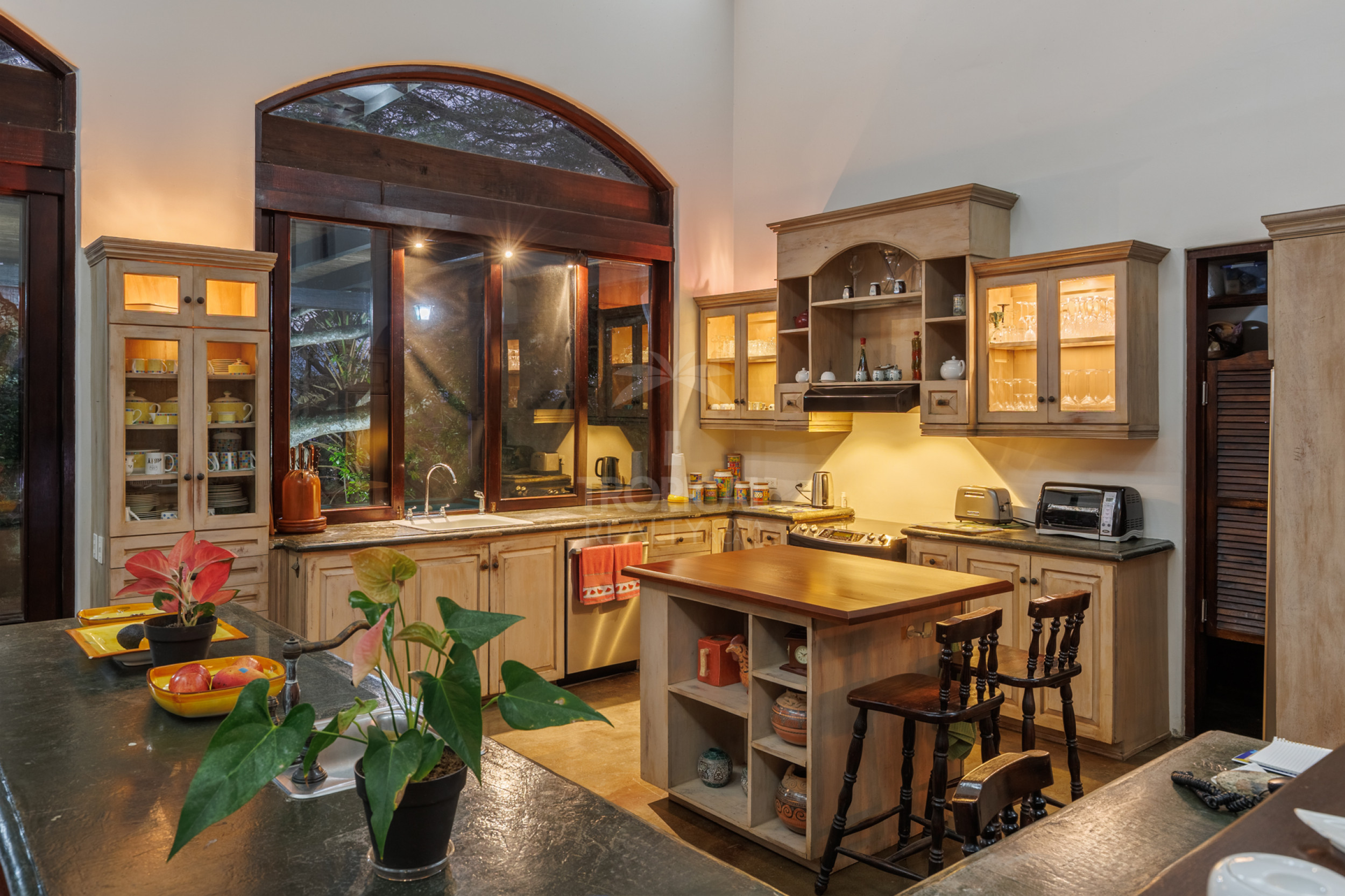 The Country Retreat You Dreamed Of LUXURY PRIVATE ESTATE