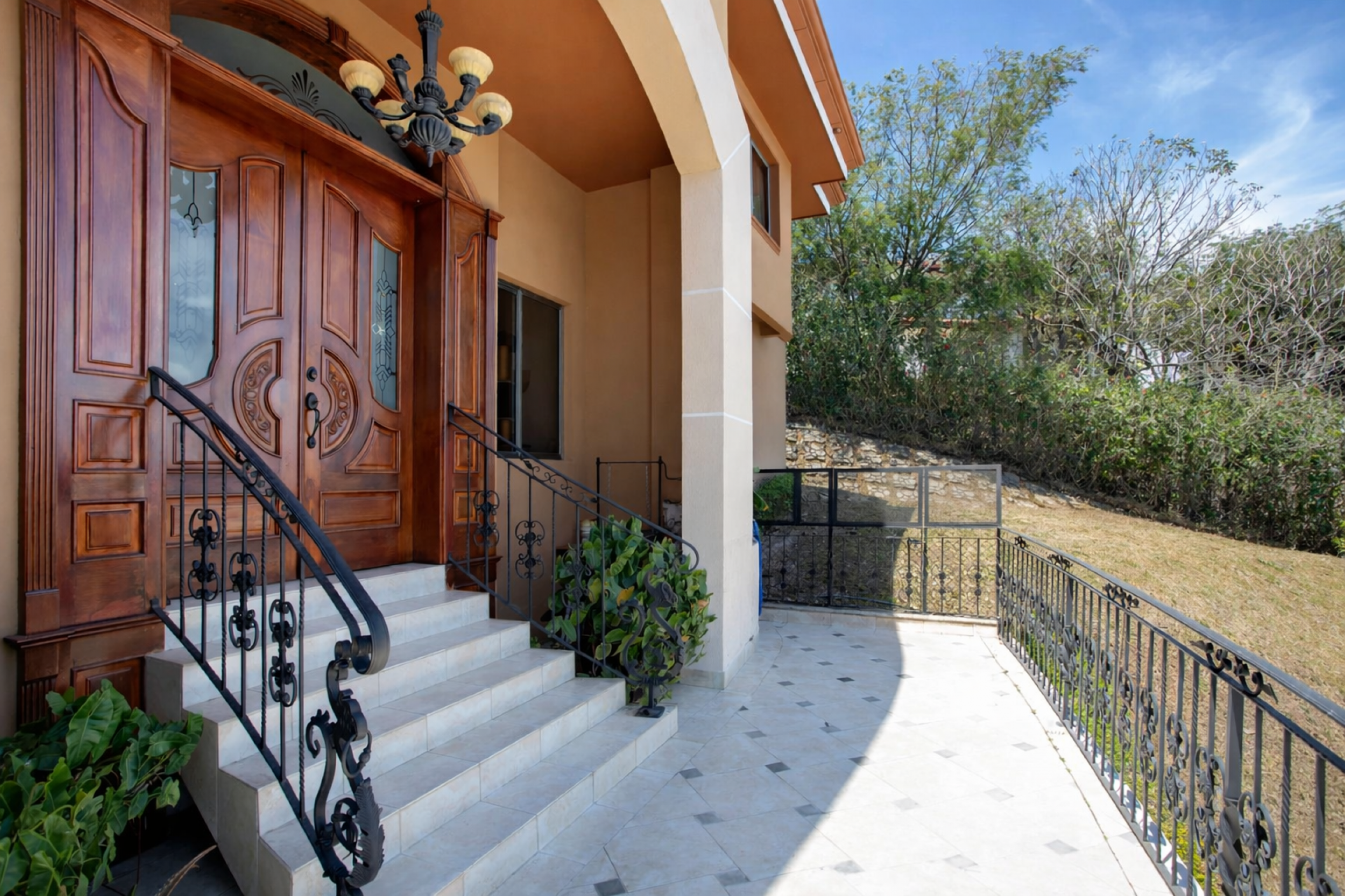 Luxury Panoramic View Estate in Villa Real, Santa Ana | 7,750 sq.ft. Home