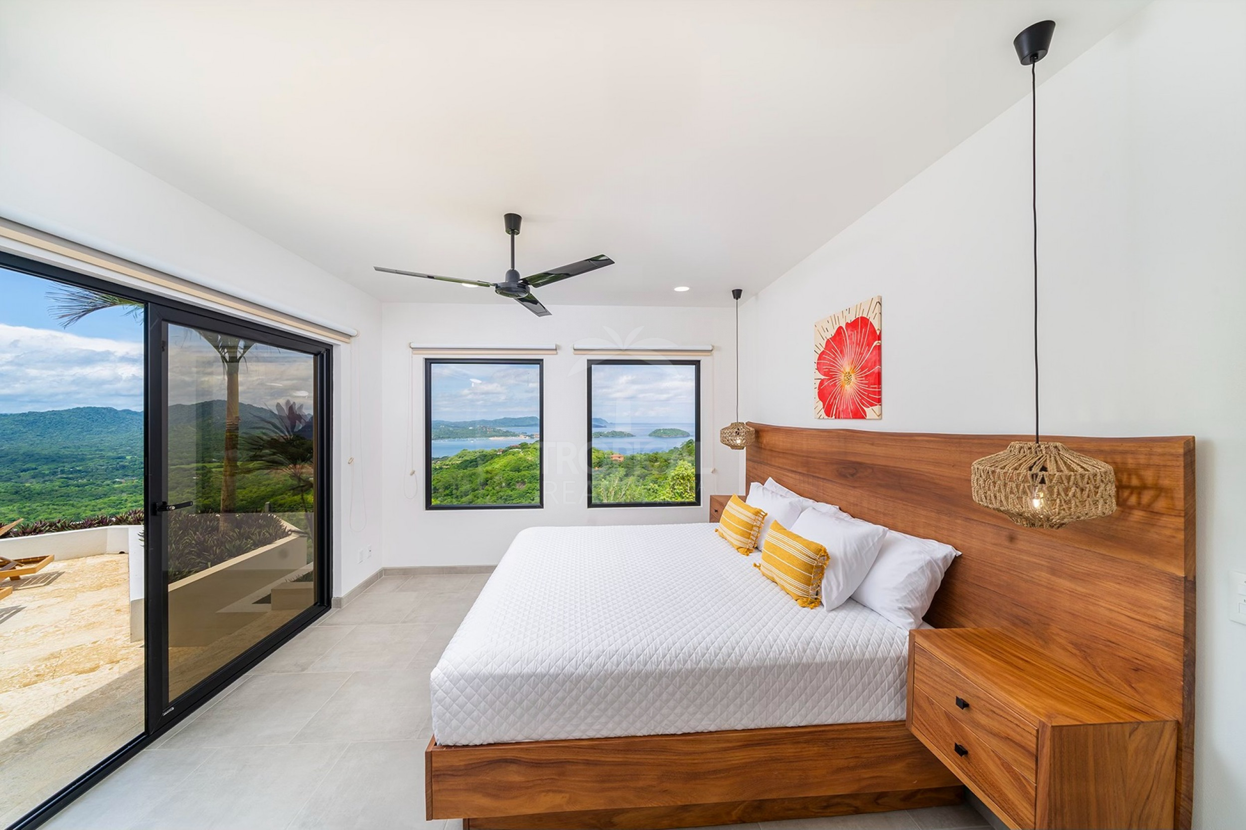 Luxury Ocean View Villa for Sale in Pacific Heights with Infinity Pool & Panoramic Views