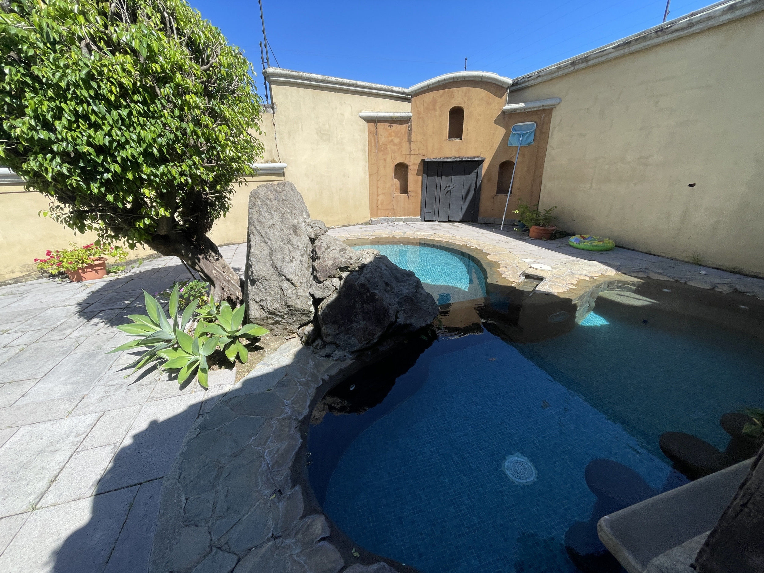 House for Sale in Vistas de Pereira, Guachipelín Norte,