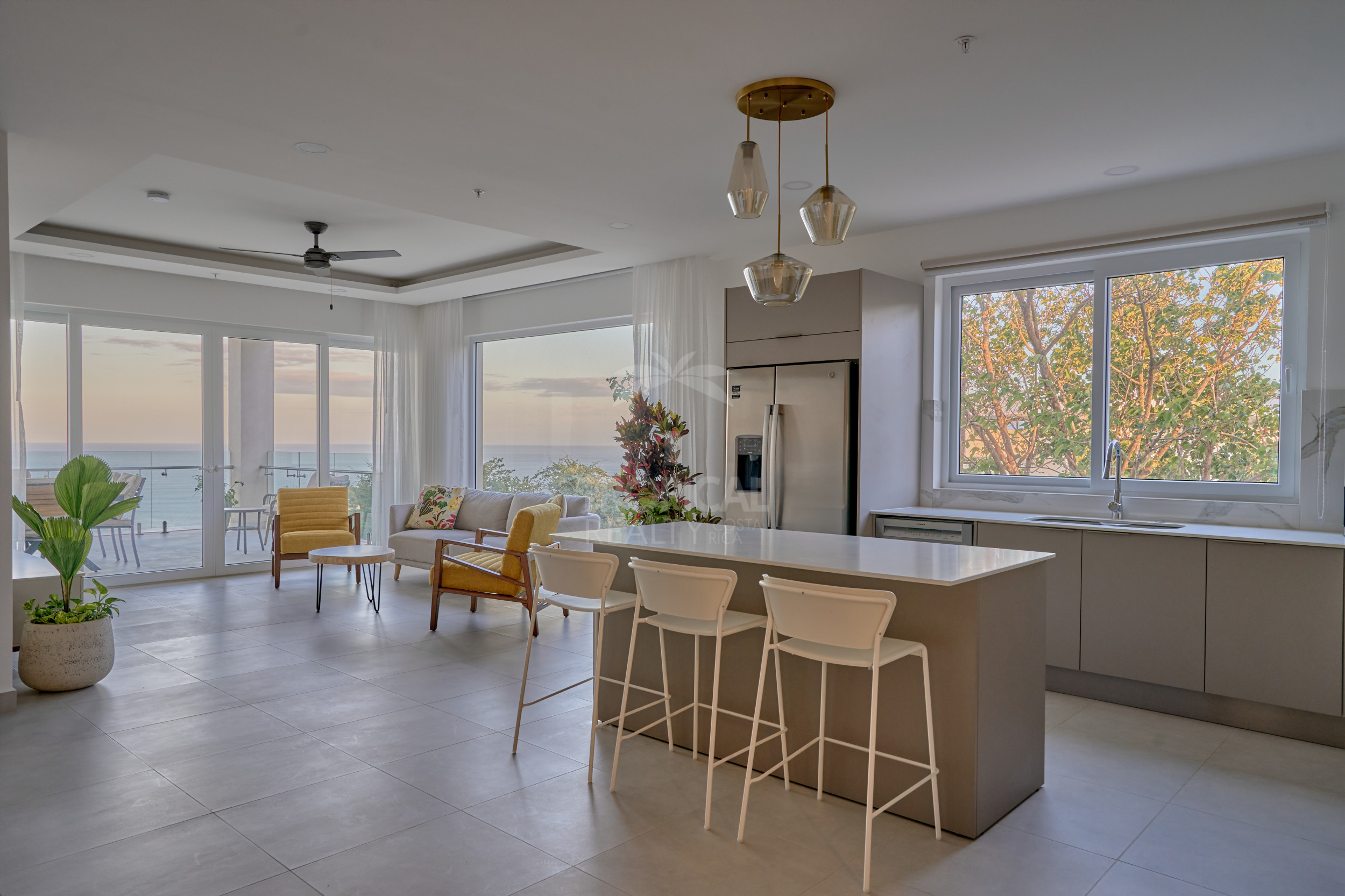 3-Bedroom Ocean View Apartment at Residencia La Vista – Tamarindo