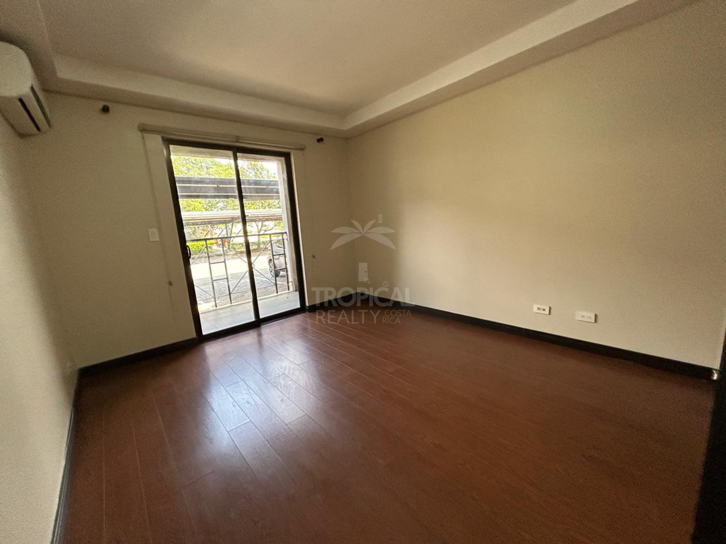 Apartment for Rent in Brasil de Santa Ana – 2 Bedrooms
