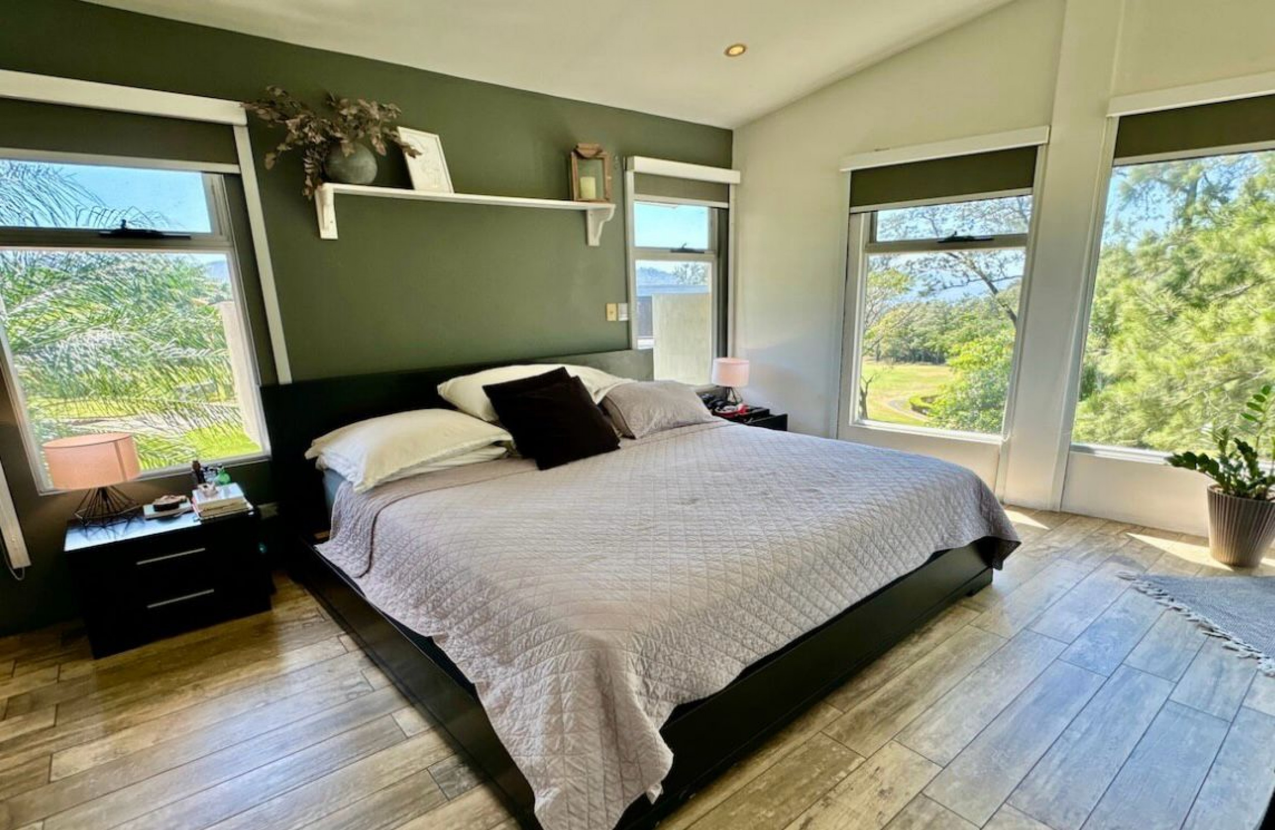 Charming two-story residence in Los Reyes La Guacima SOLD