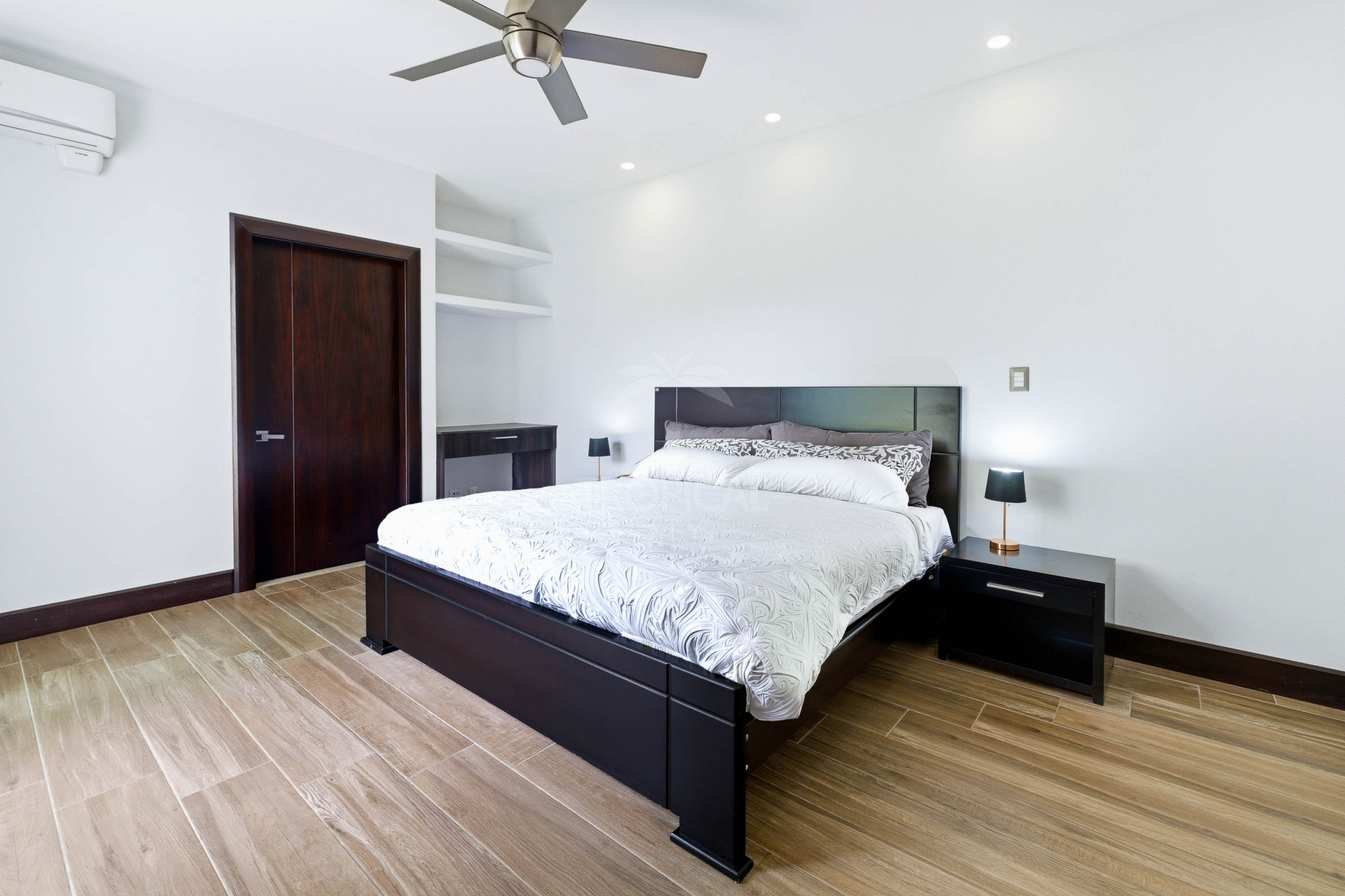 Luxury Contemporary Residence in Hacienda Espinal – Exceptional Spaces for Elevated Living