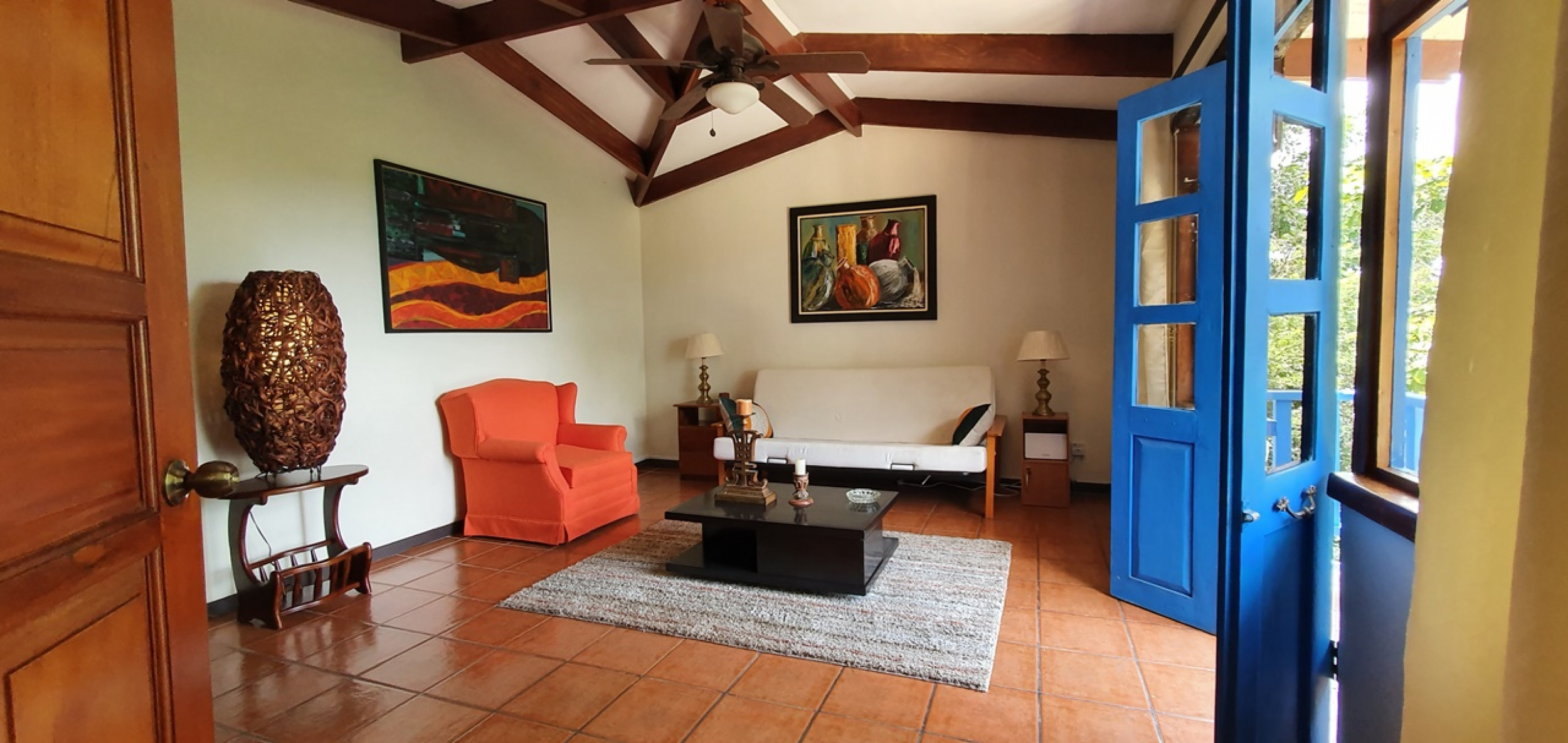 Immerse Yourself in Nature's Paradise: Private Estate in El Rodeo, Ciudad Colon