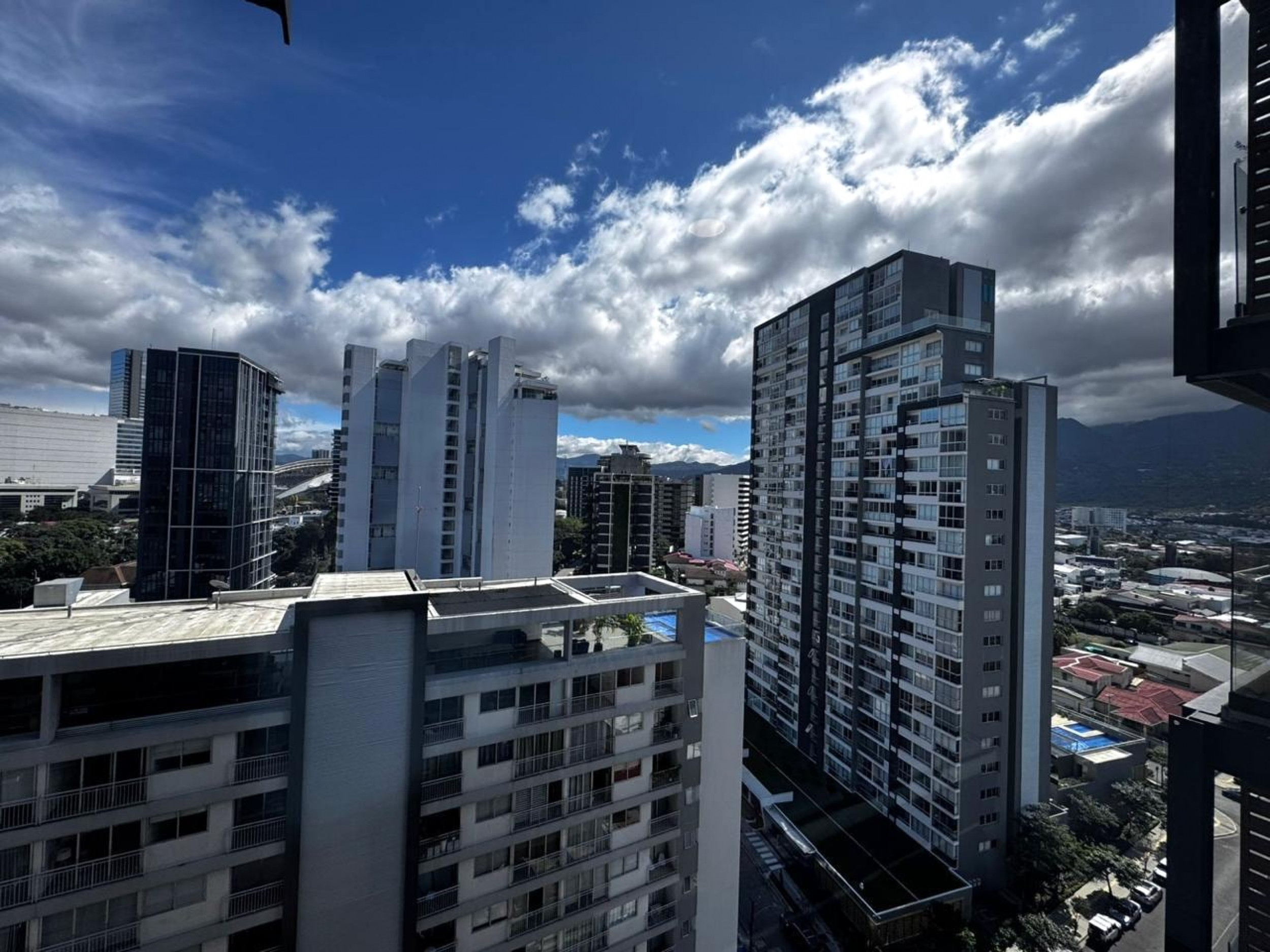 For sale Furnished Condo with Stunning Views in Rohrmoser, Sky Garden (RENTED)