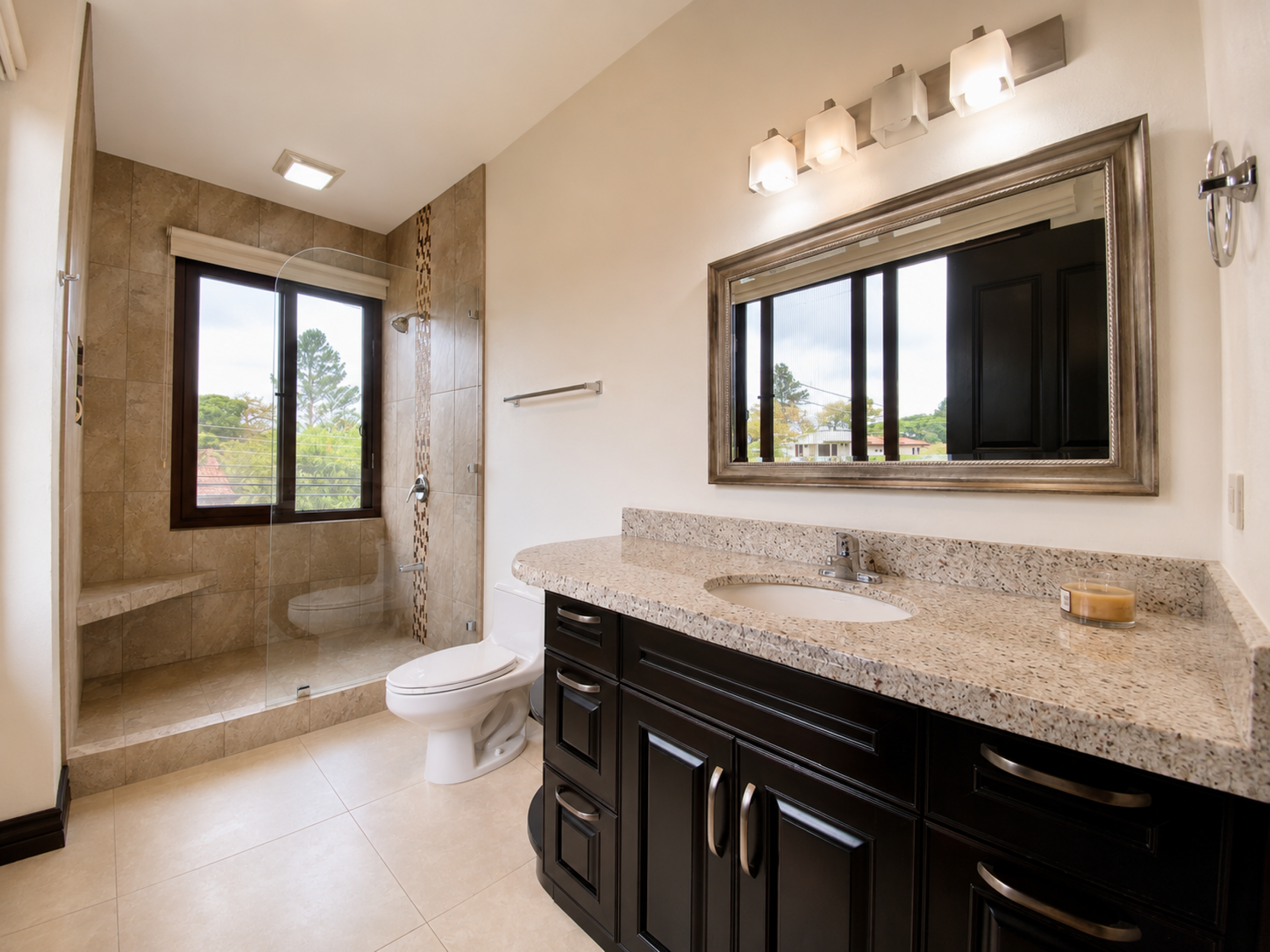Luxury house for sale Hacienda Los Reyes La Guacima