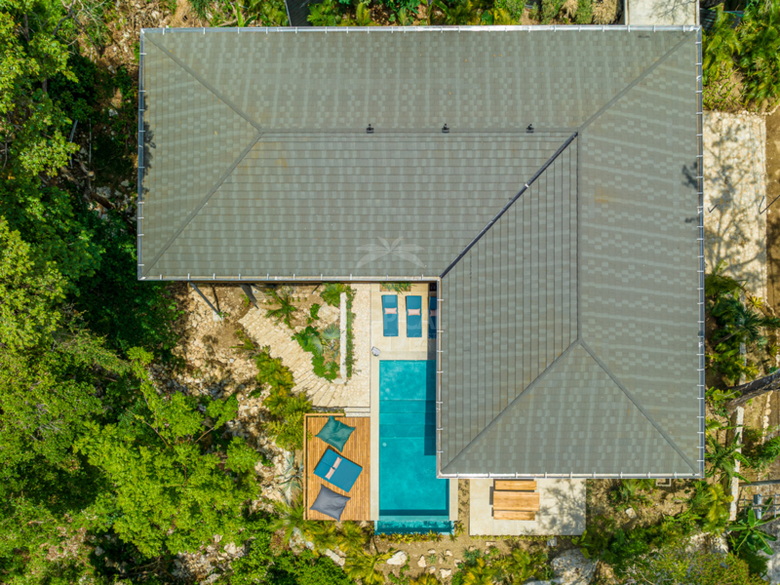 Luxury Ocean View Villa in Santa Teresa – Contemporary Design, Privacy & Tropical Living
