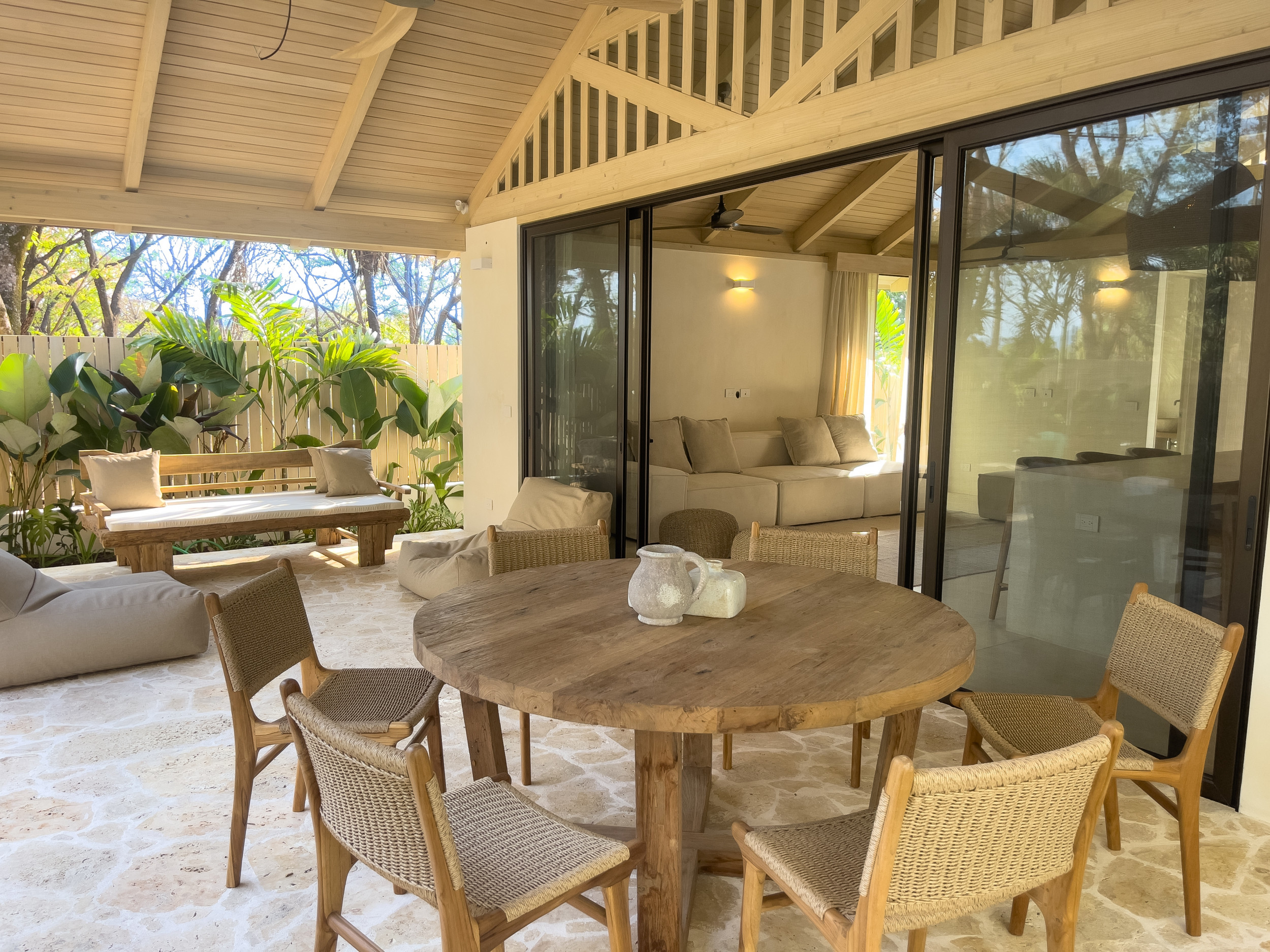 Luxury Beachfront Property in Santa Teresa - Steps from the Beach