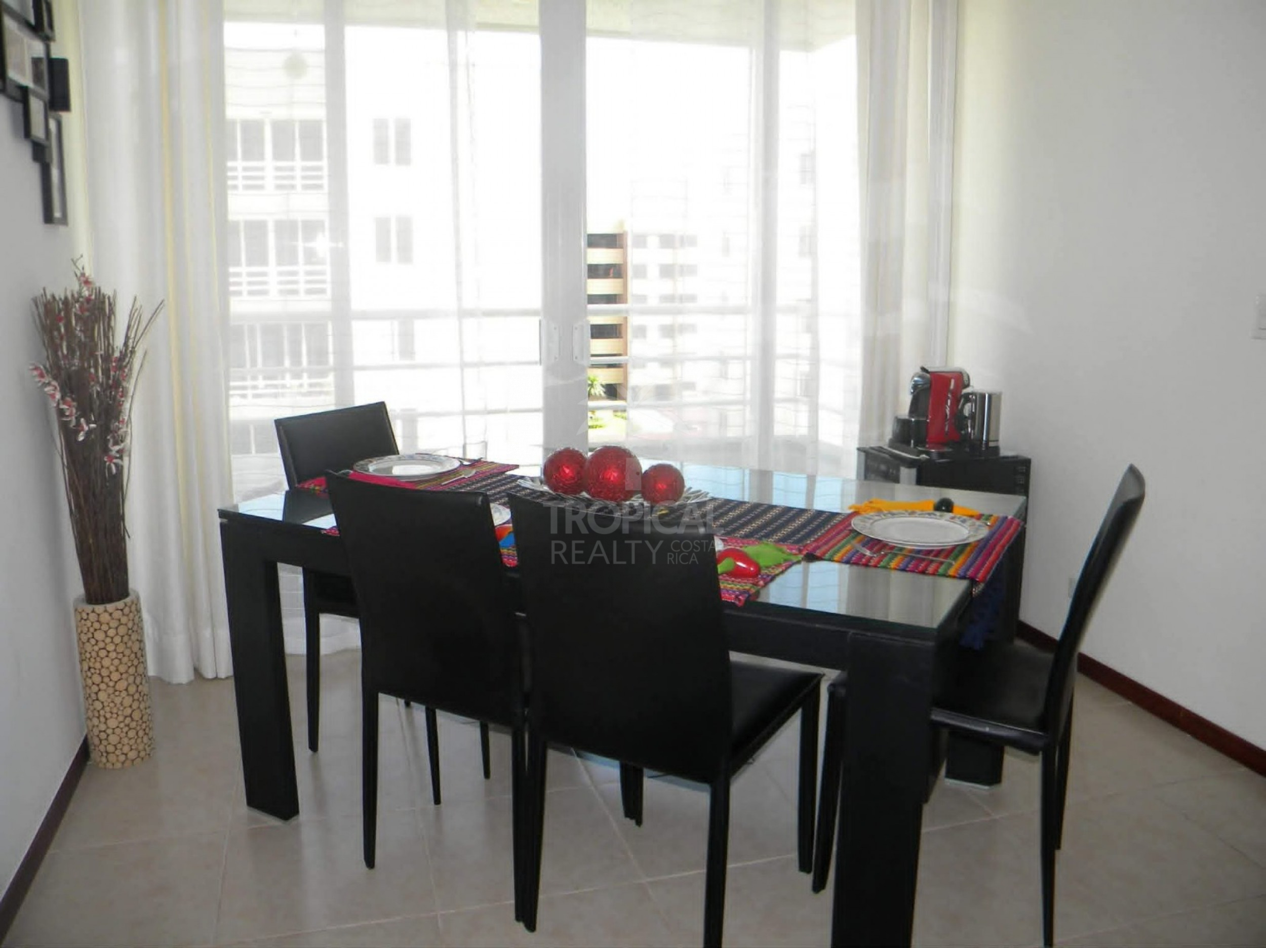 Modern Apartment with Two Balconies for Sale at Torre Parque 160, Concasa