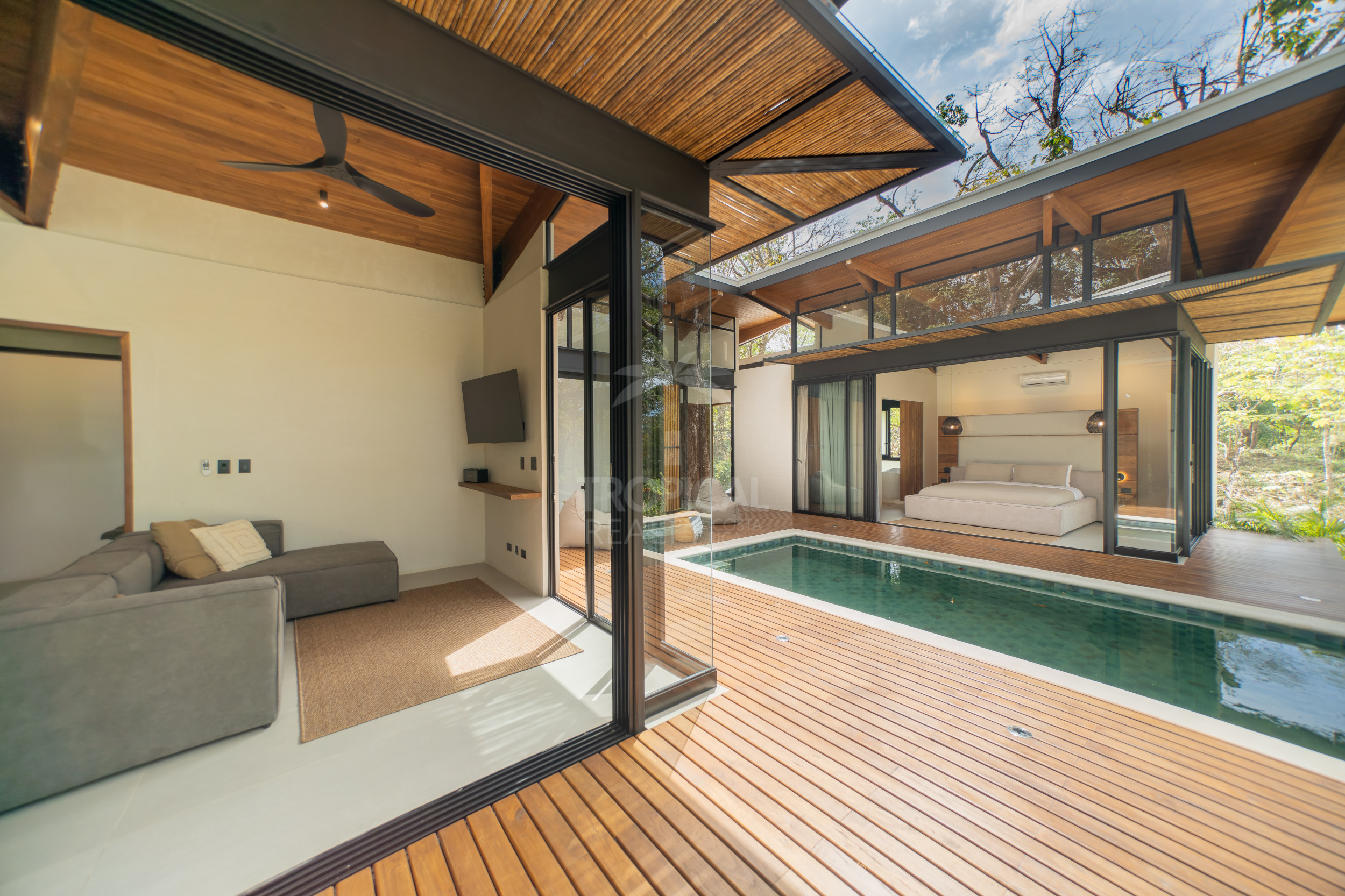 Luxury Ocean View Villa in Santa Teresa – 7,204 m² of Privacy & Nature