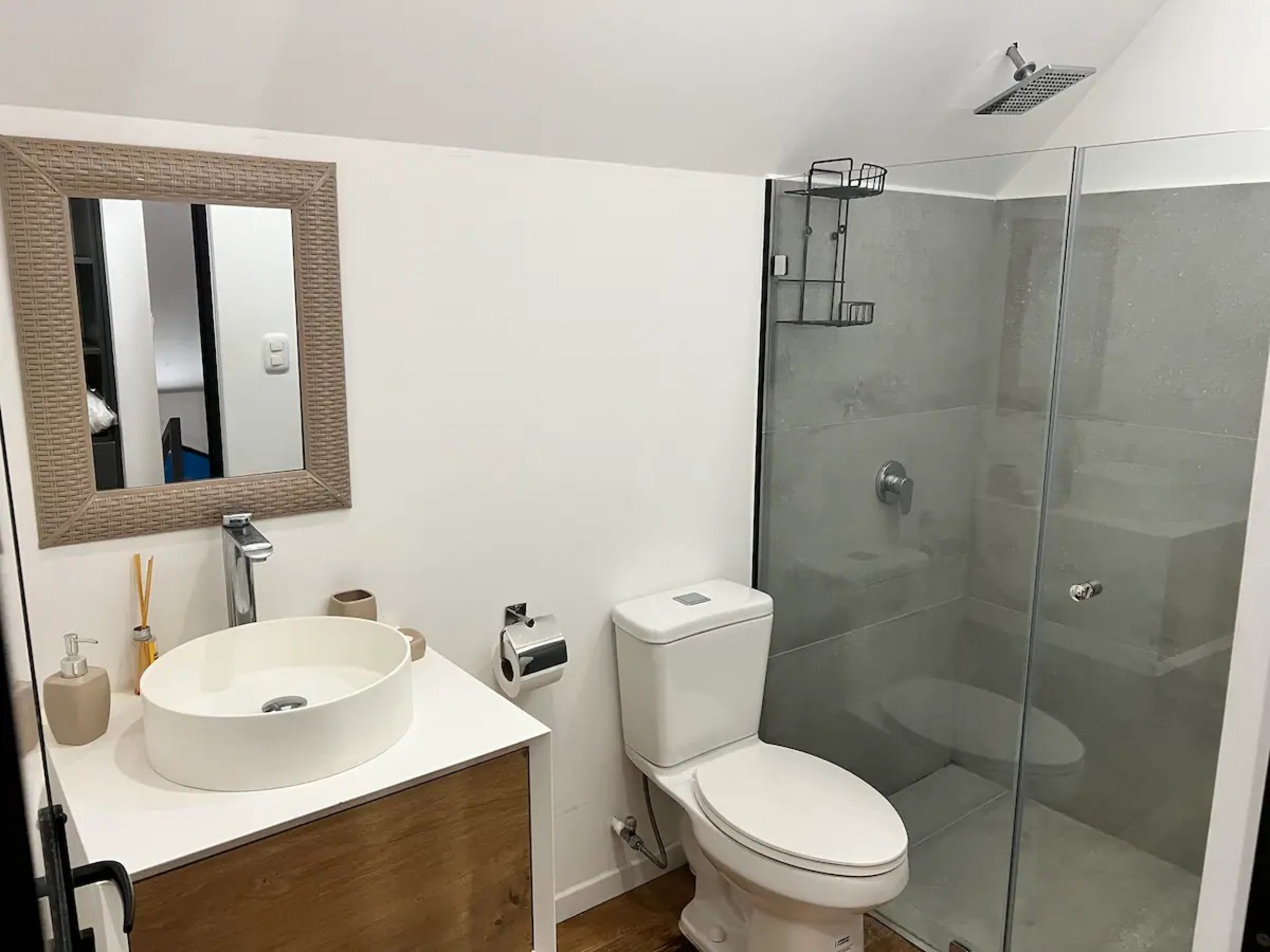Modern 1-bed House for sale steps from the beautiful Malpais Beach