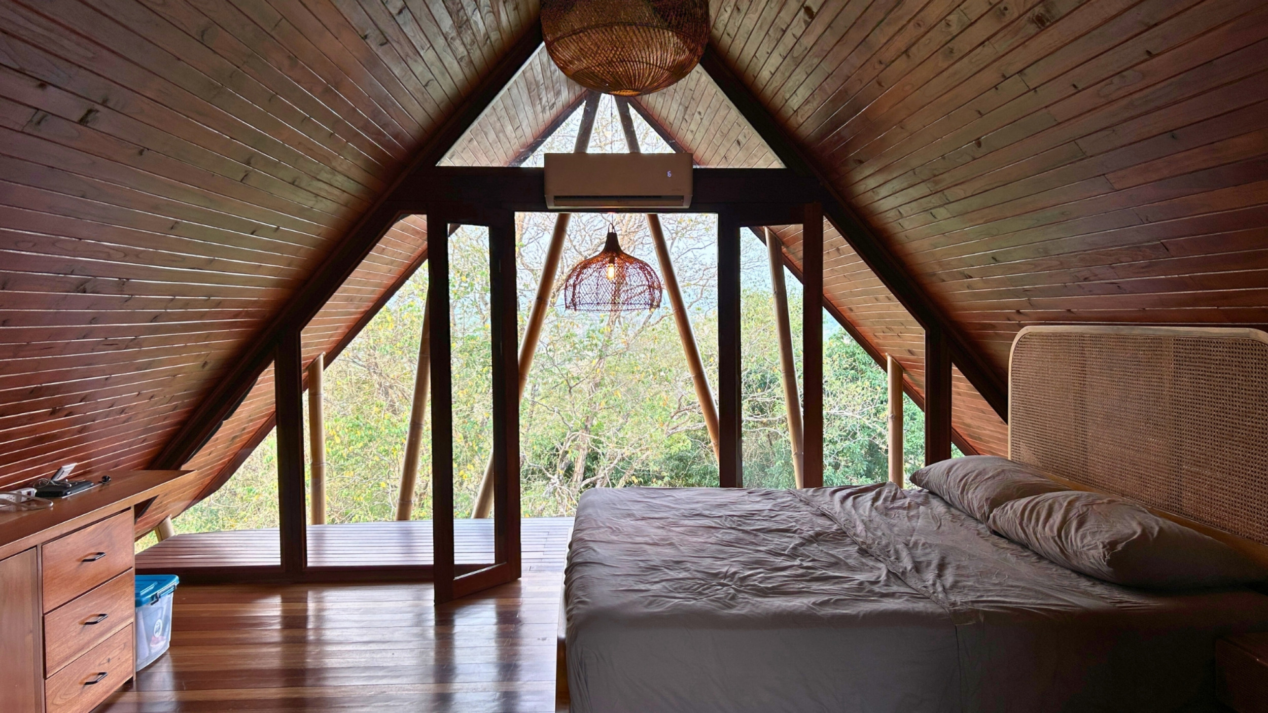 Turnkey Mountain View Home for Sale in Playa Hermosa, Santa Teresa – Prime Location Near the Beach
