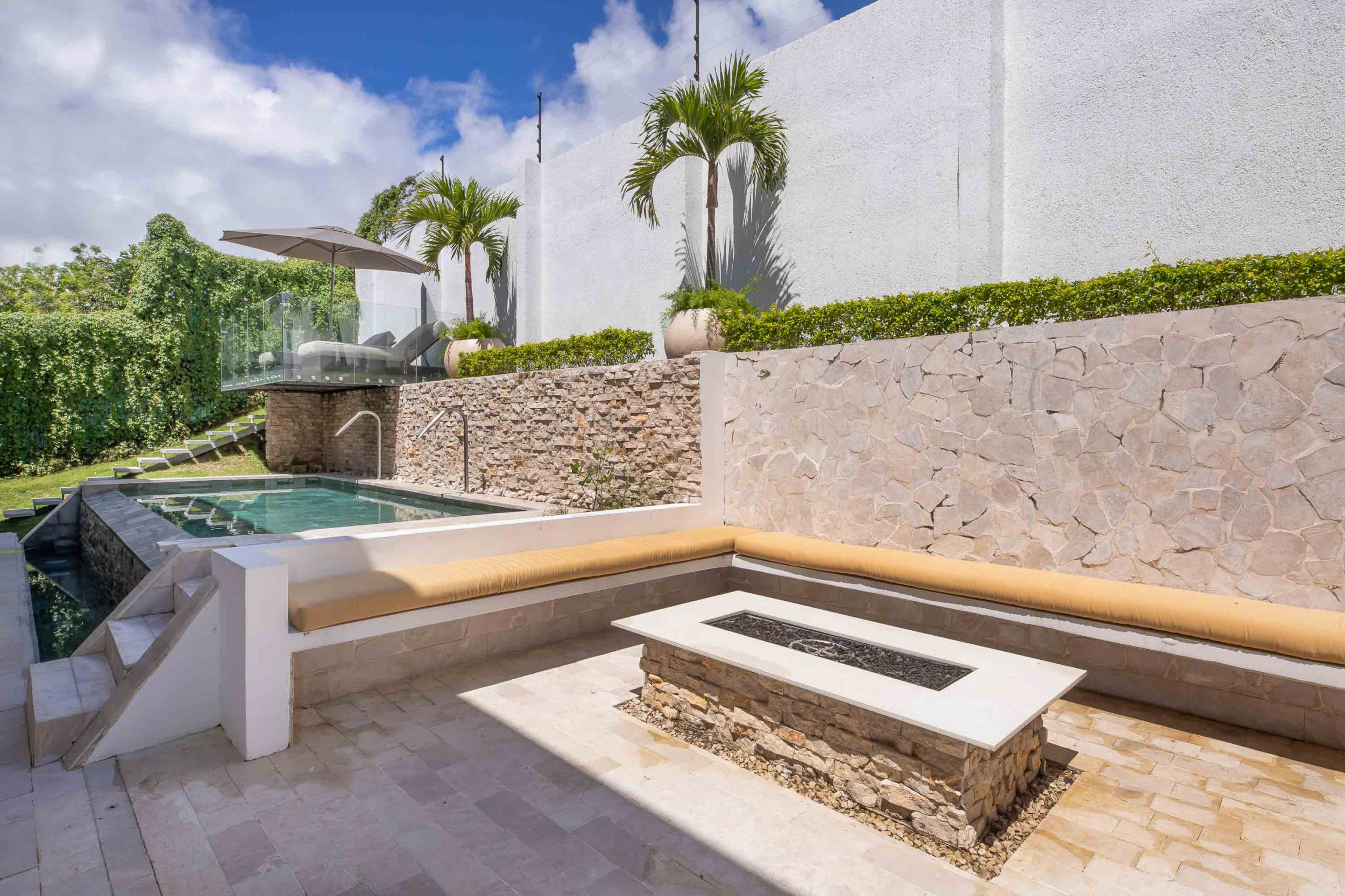 Modern Luxury Home in Gated Community – Valle del Sol, Lindora | 4 Bedrooms, Pool & Smart Features
