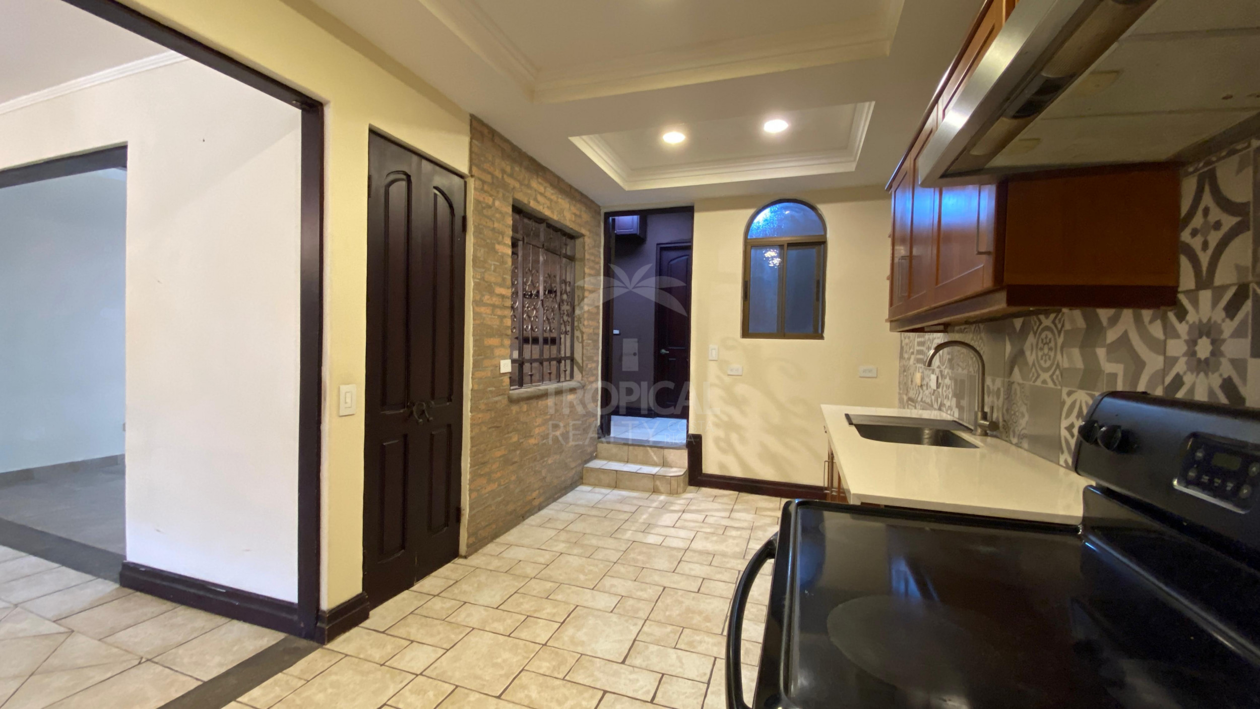 House for Sale in Vistas de Pereira, Guachipelín Norte,