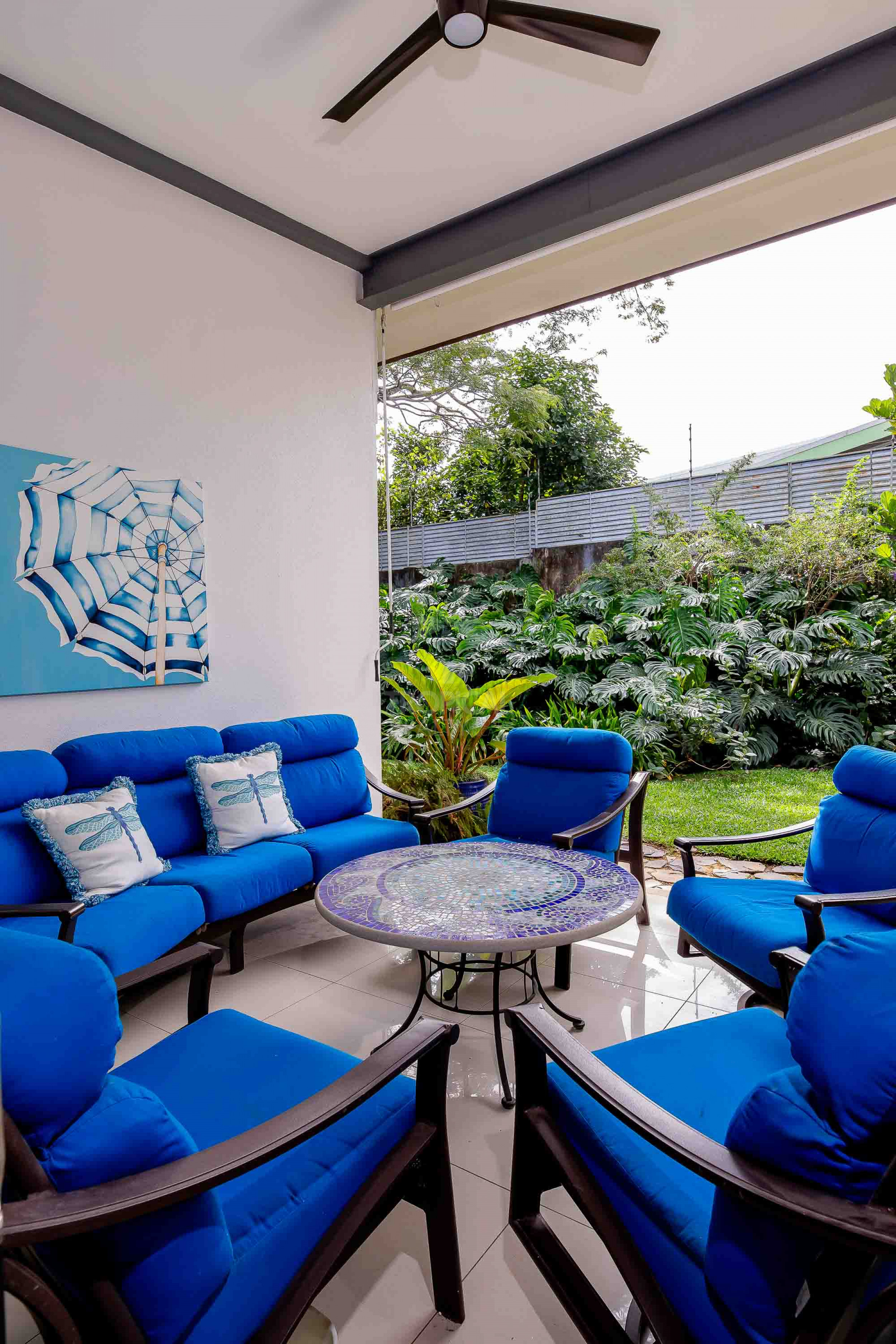 Casa Bougainvillea – Single-Story Luxury Home in Santa Ana with Expansive Private Garden