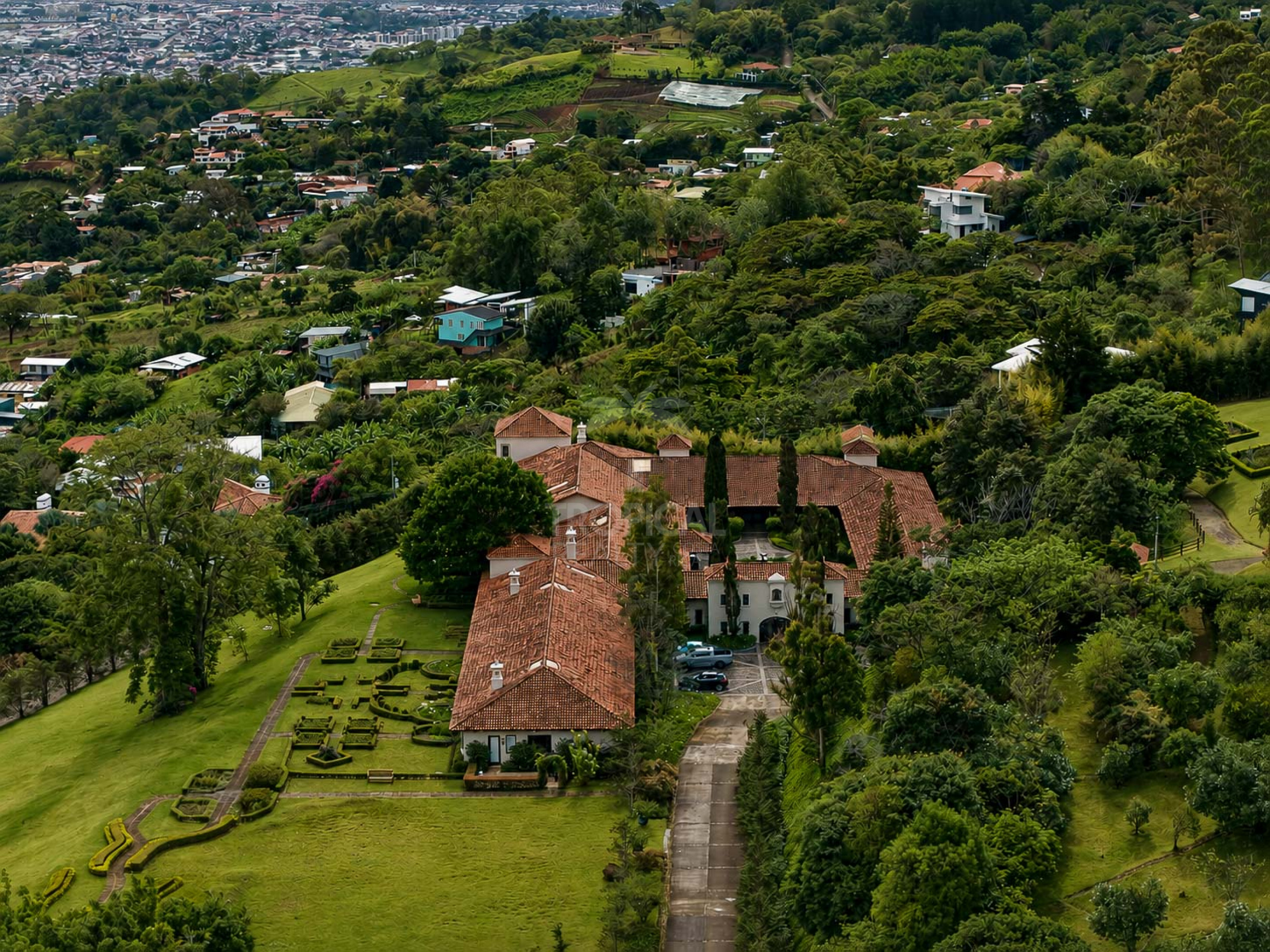 Las Catalinas de Pico Blanco – Costa Rica's Iconic Mountain Estate
