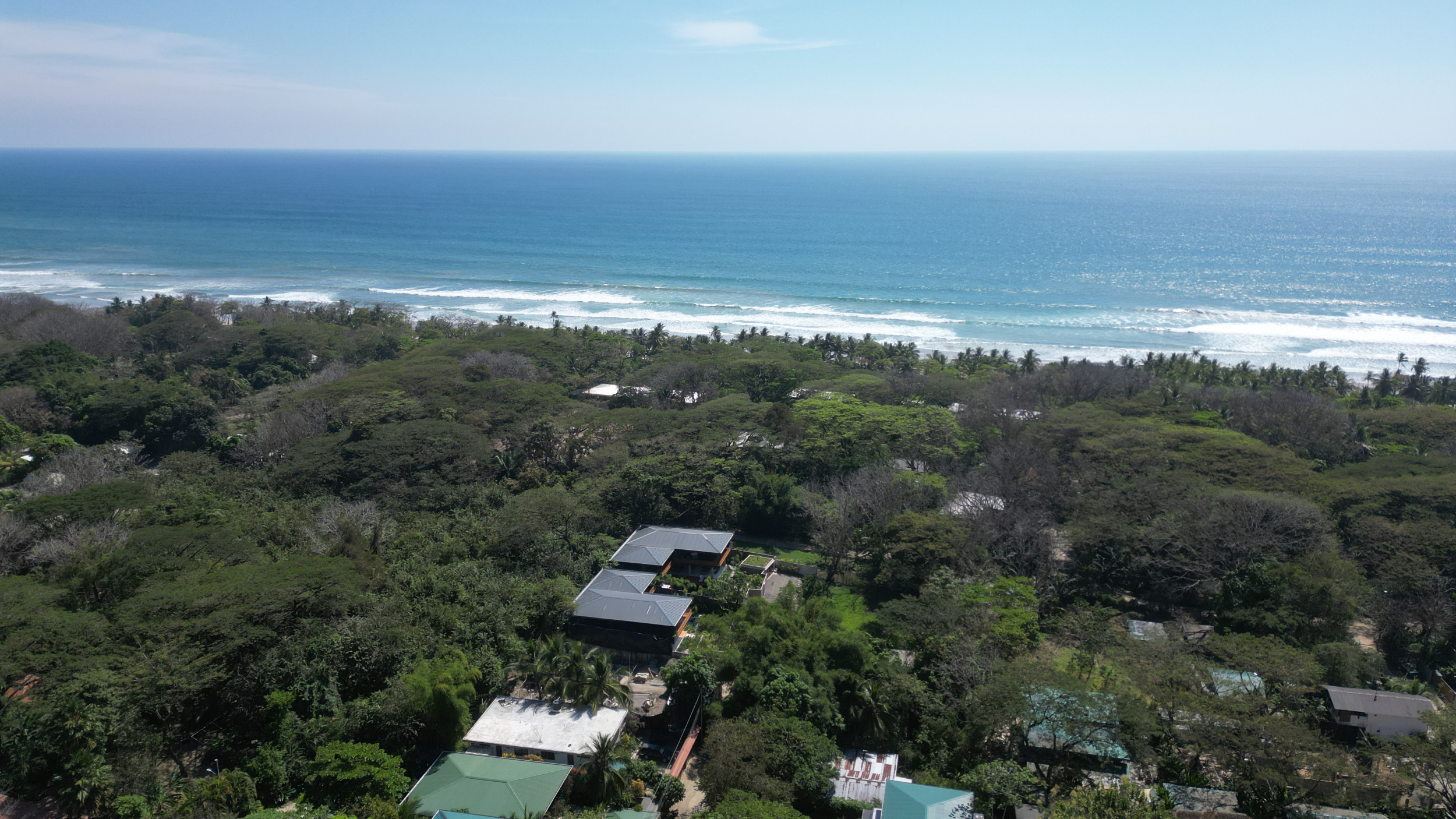 2-bedroom Apartment for rent walking distance to Playa Hermosa