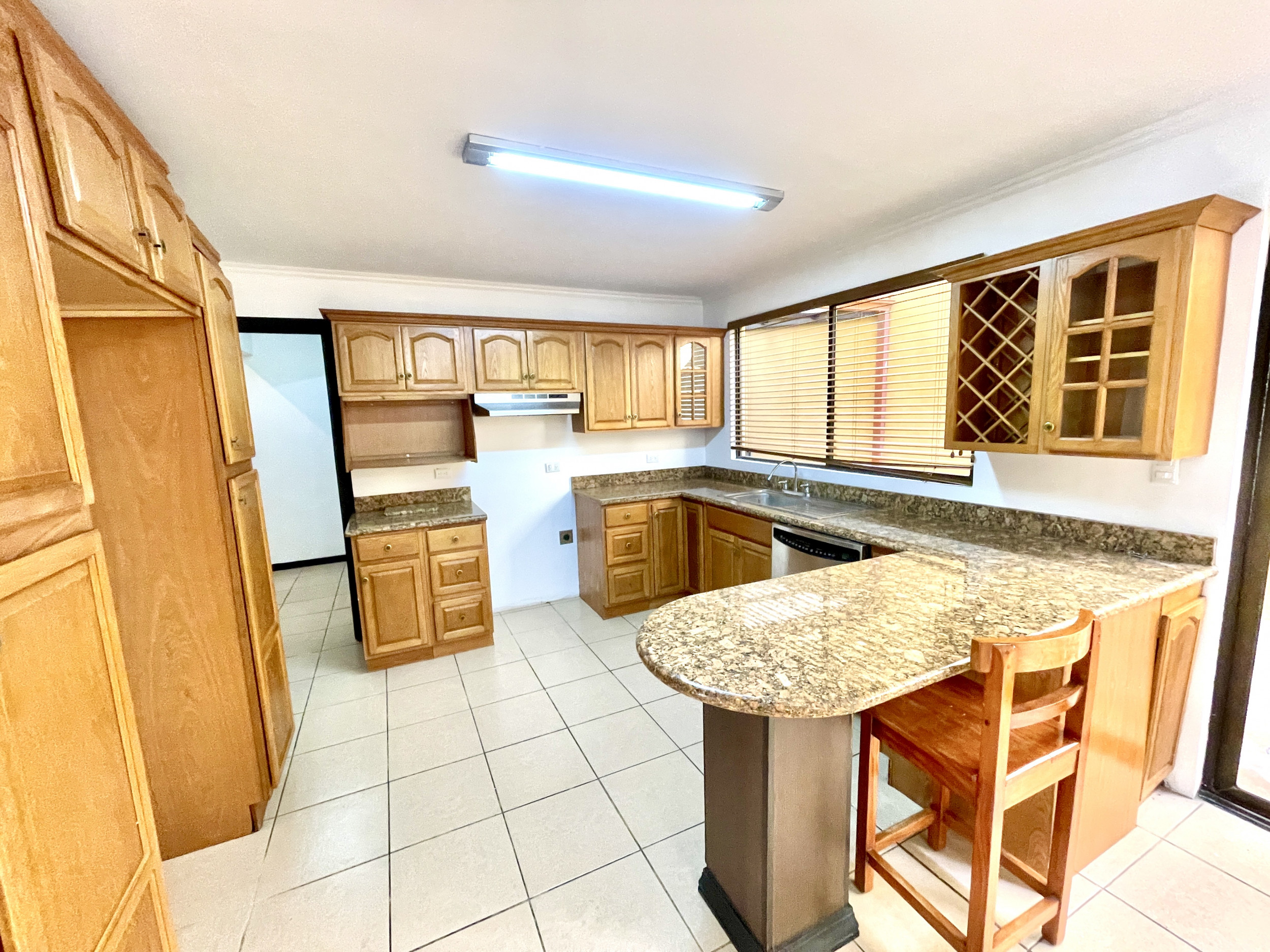 House for sale Belen, San Antonio in gated community