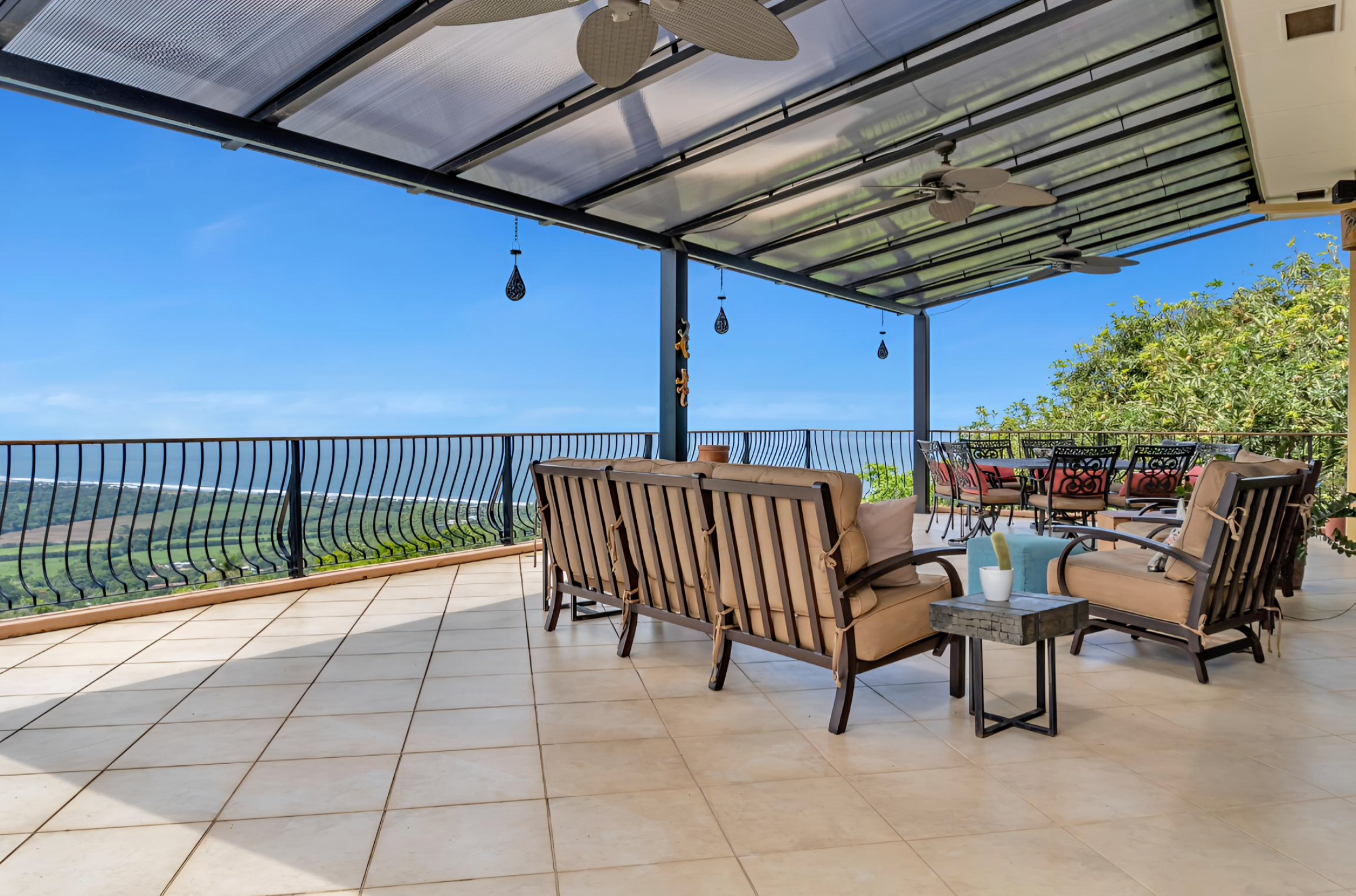 Playa Hermosa ocean view home