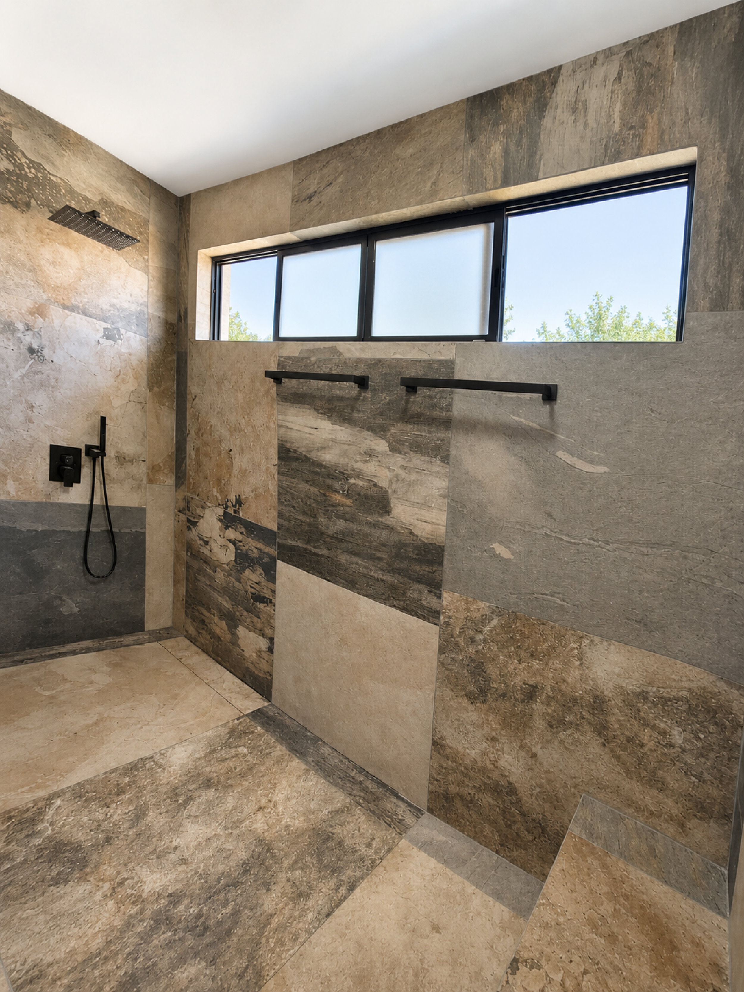Luxury Home with Independent Apartment in Hacienda Los Reyes | Space, Privacy & Exceptional Value