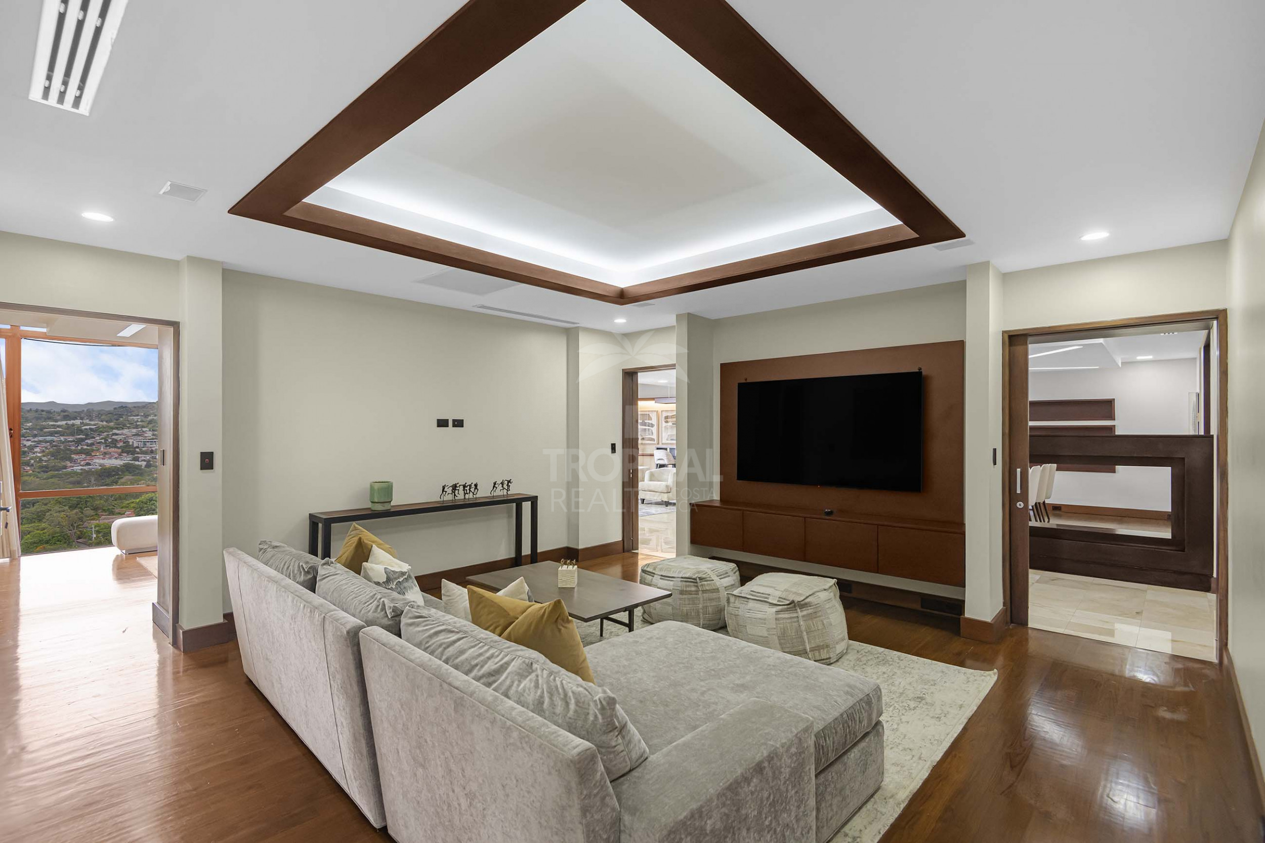 Luxury Apartment for Rent in Monte Plata, Escazú – 370 m² | Furnished | $6,000/Month