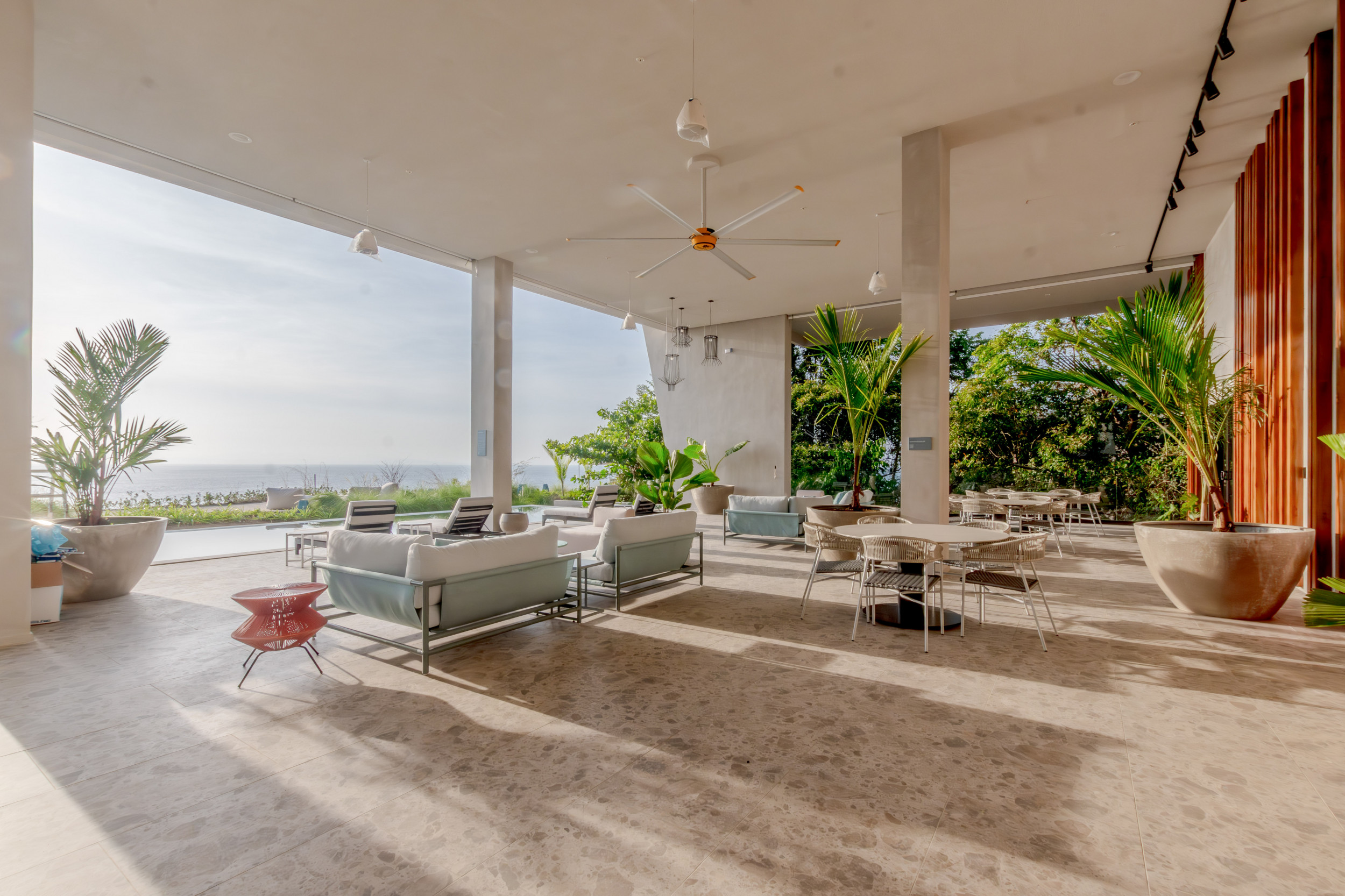 Luxurious Beachfront Apartment for Sale in Herradura, Puntarenas: Nerea Apartments