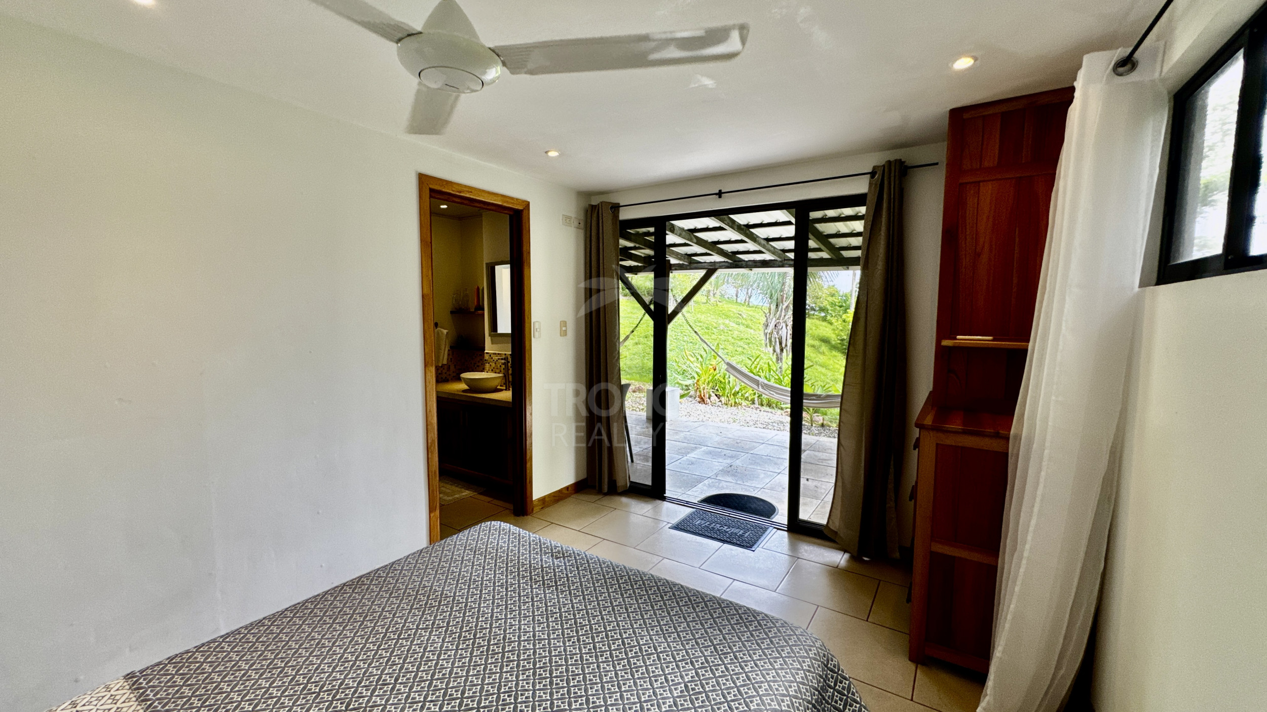 3-BR Independent Home with Ocean-View Pool Santa Teresa