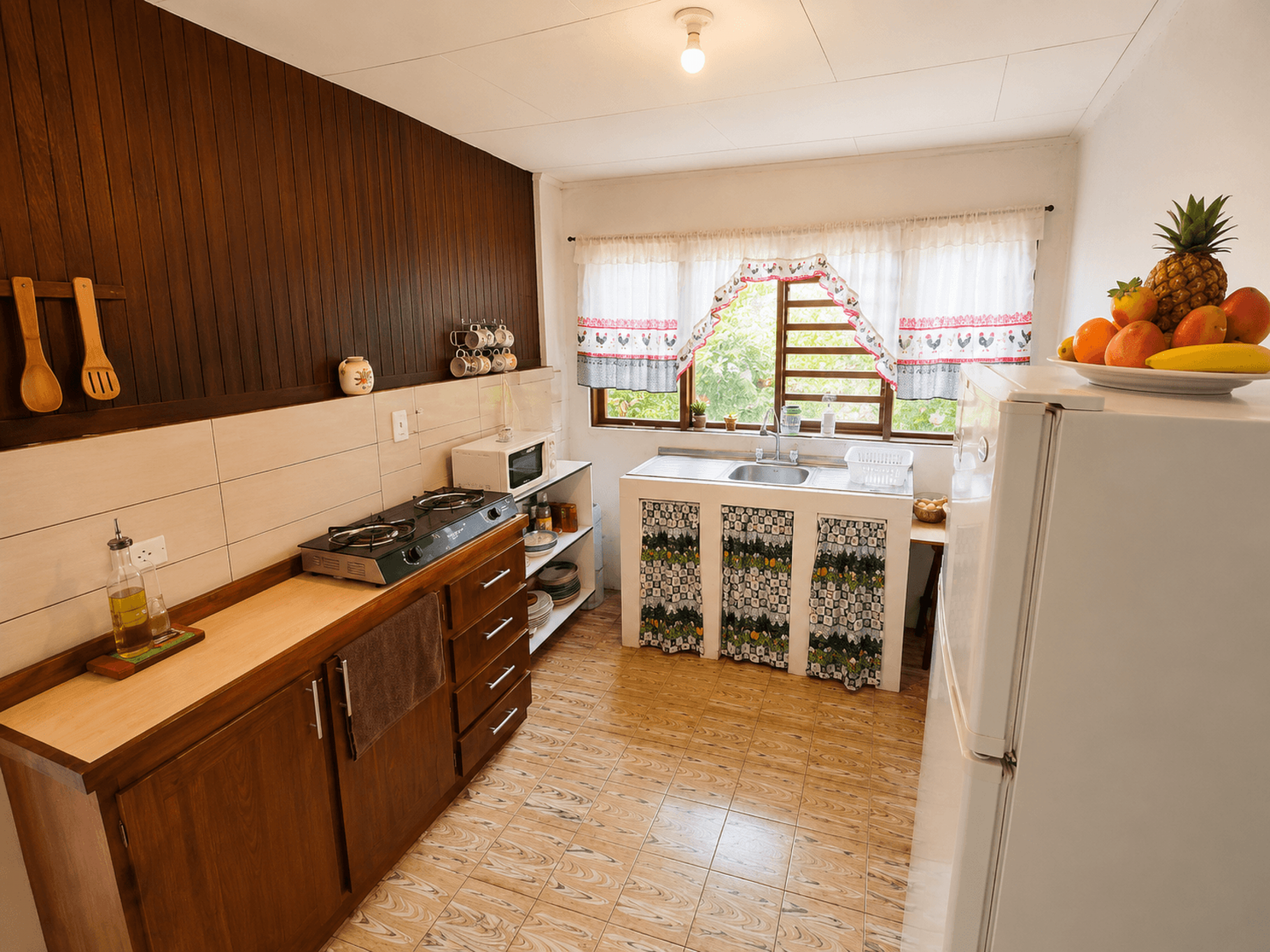 Home with large Lot and Spectacular Panoramic Views in Ciudad Colón