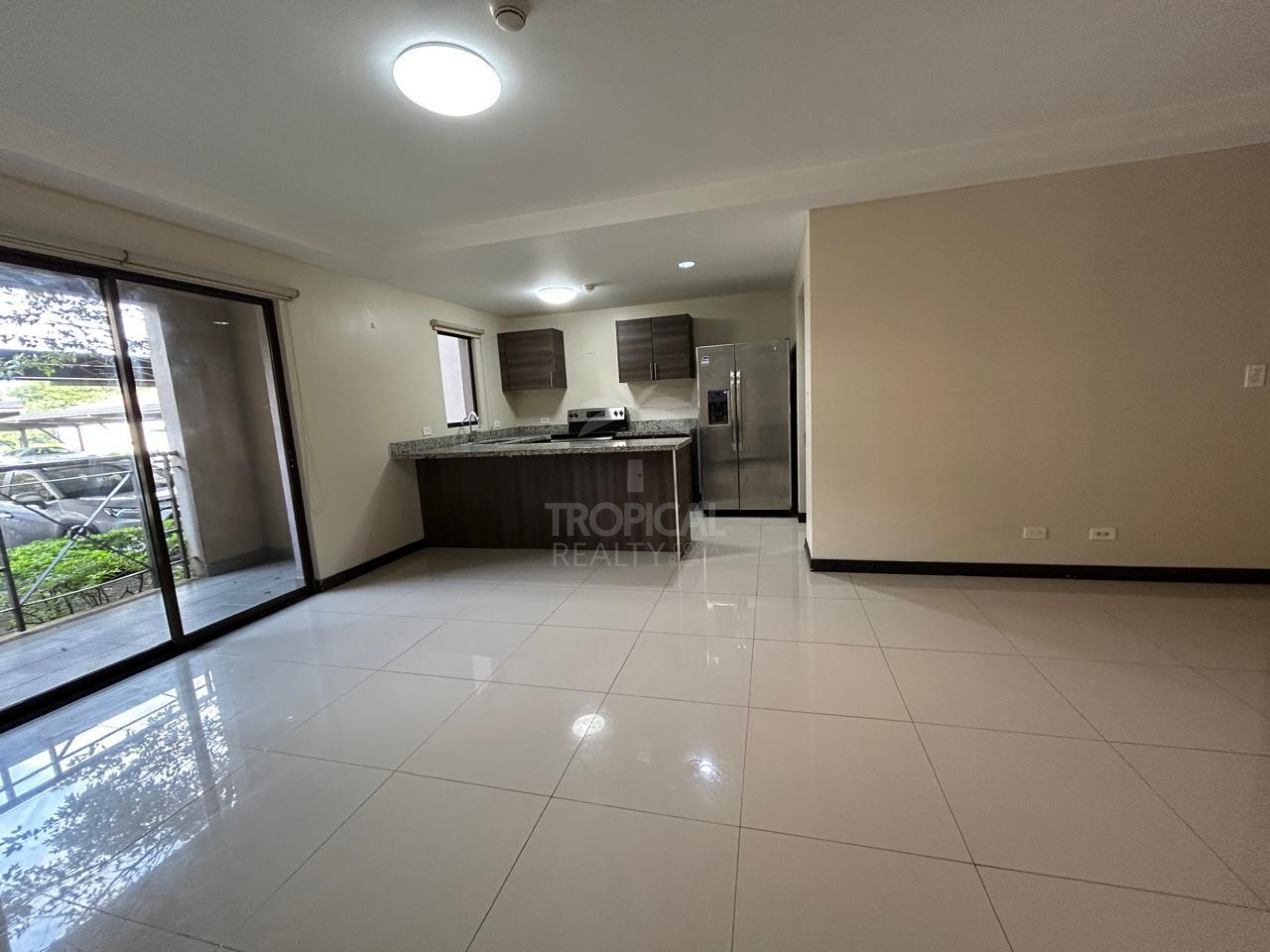 Apartment for Rent in Brasil de Santa Ana – 2 Bedrooms