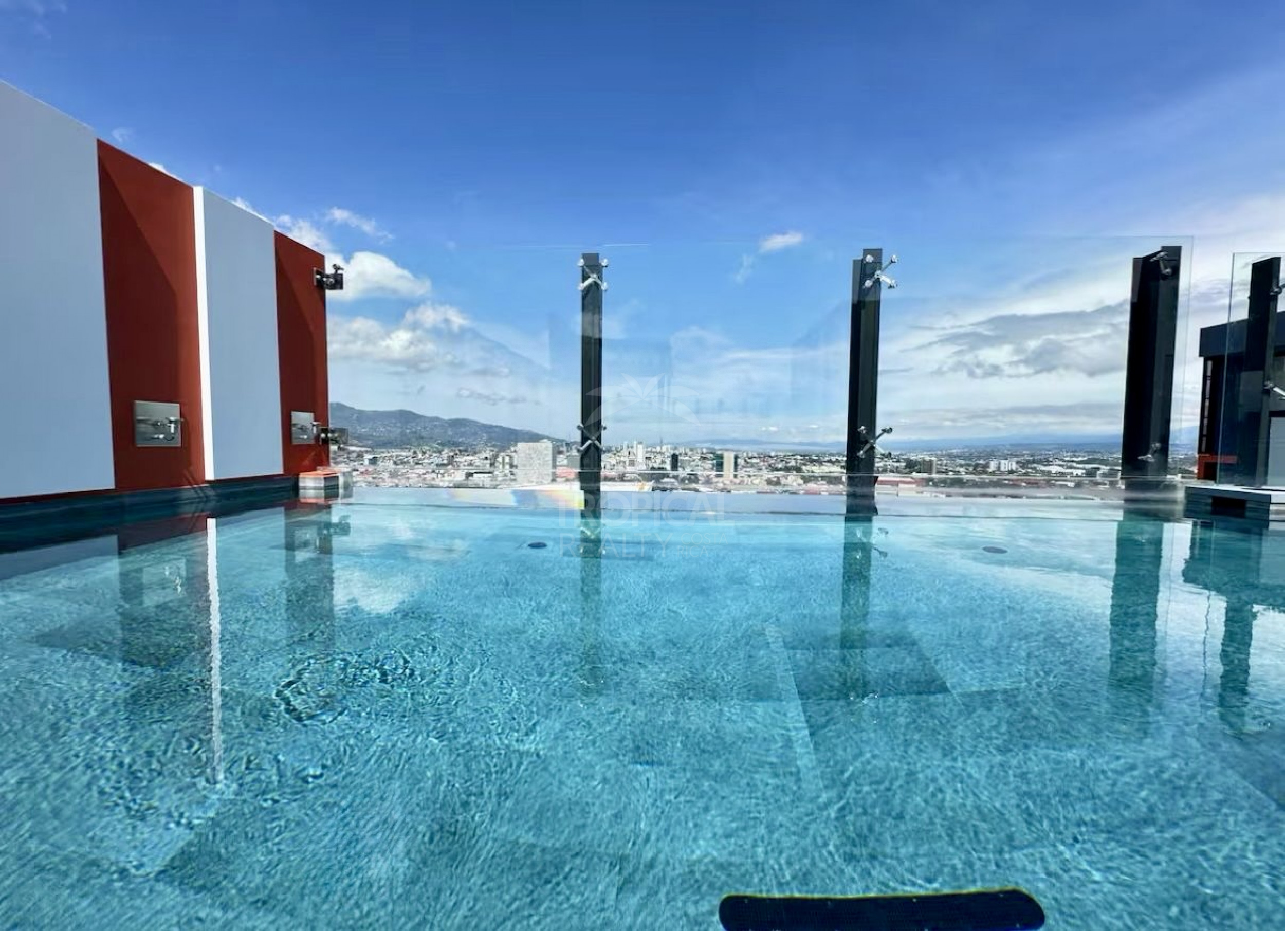 For rent Modern Penthouse in Barrio Escalante | Urban Living with Panoramic Views