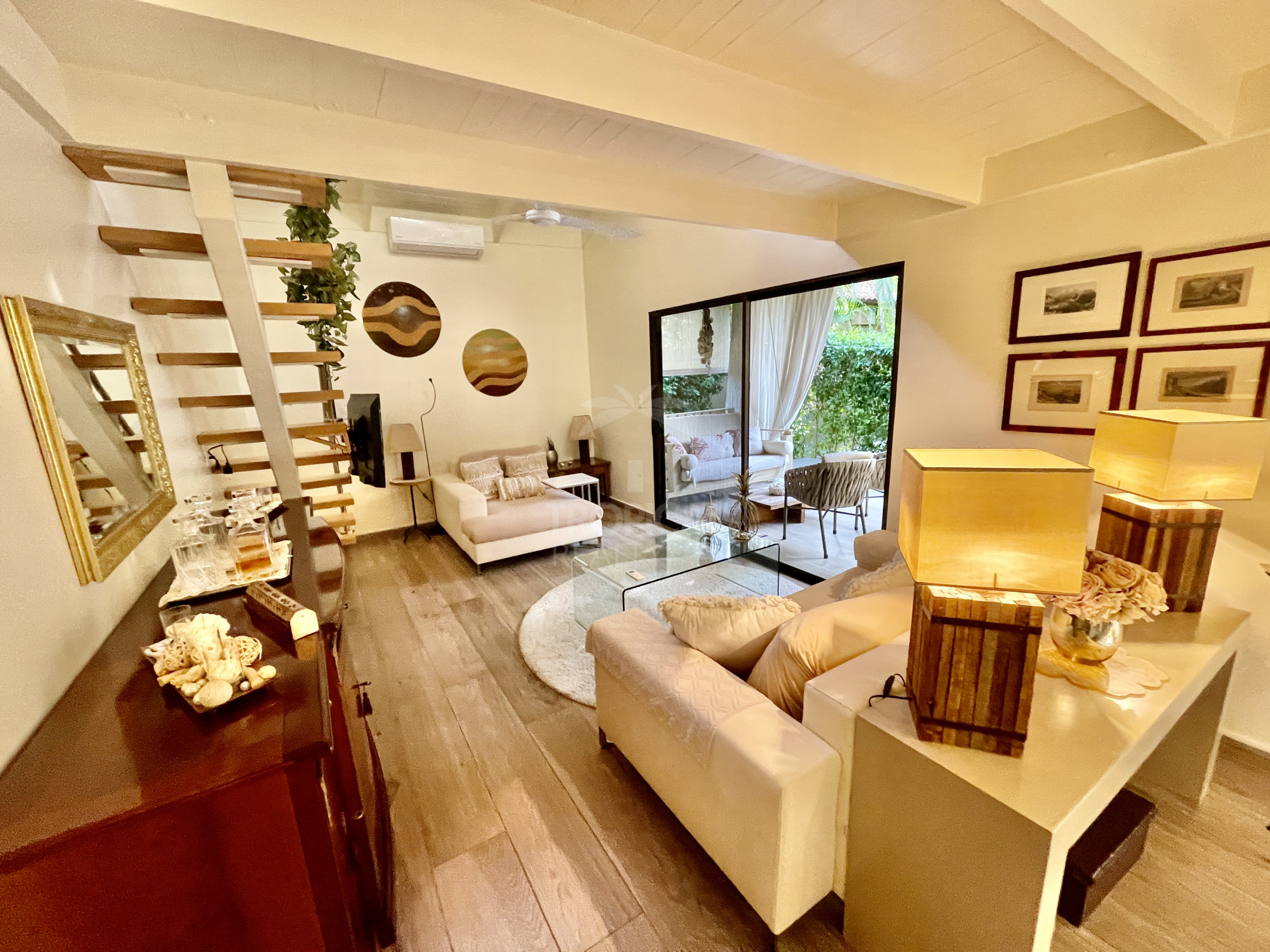 Turnkey Luxury Villa in Playa Potrero & Penca– High-Return Investment on Guanacaste’s Golden Coast