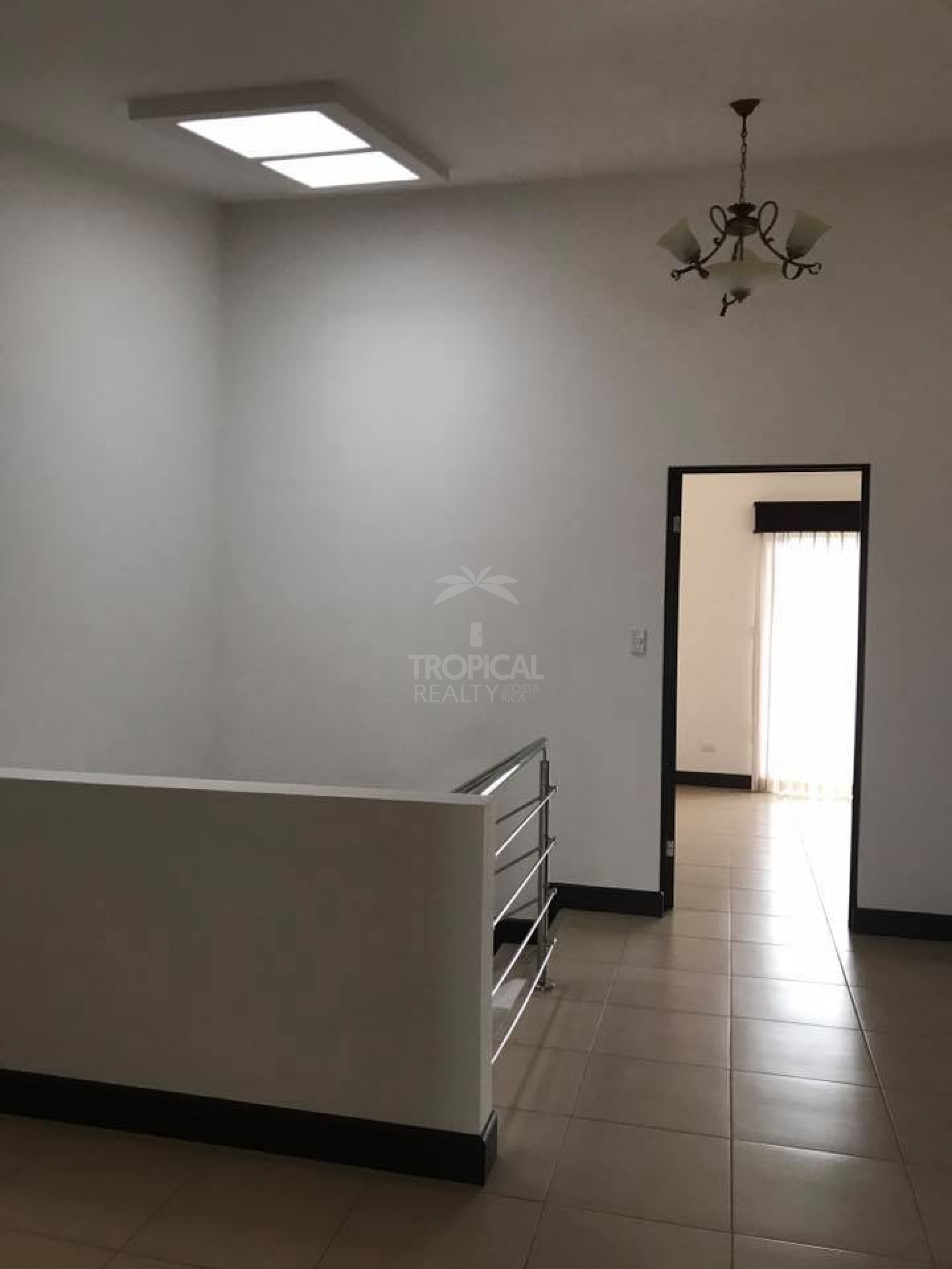 Casa en alquiler Ciudad Colon, Condominio Alta Vista