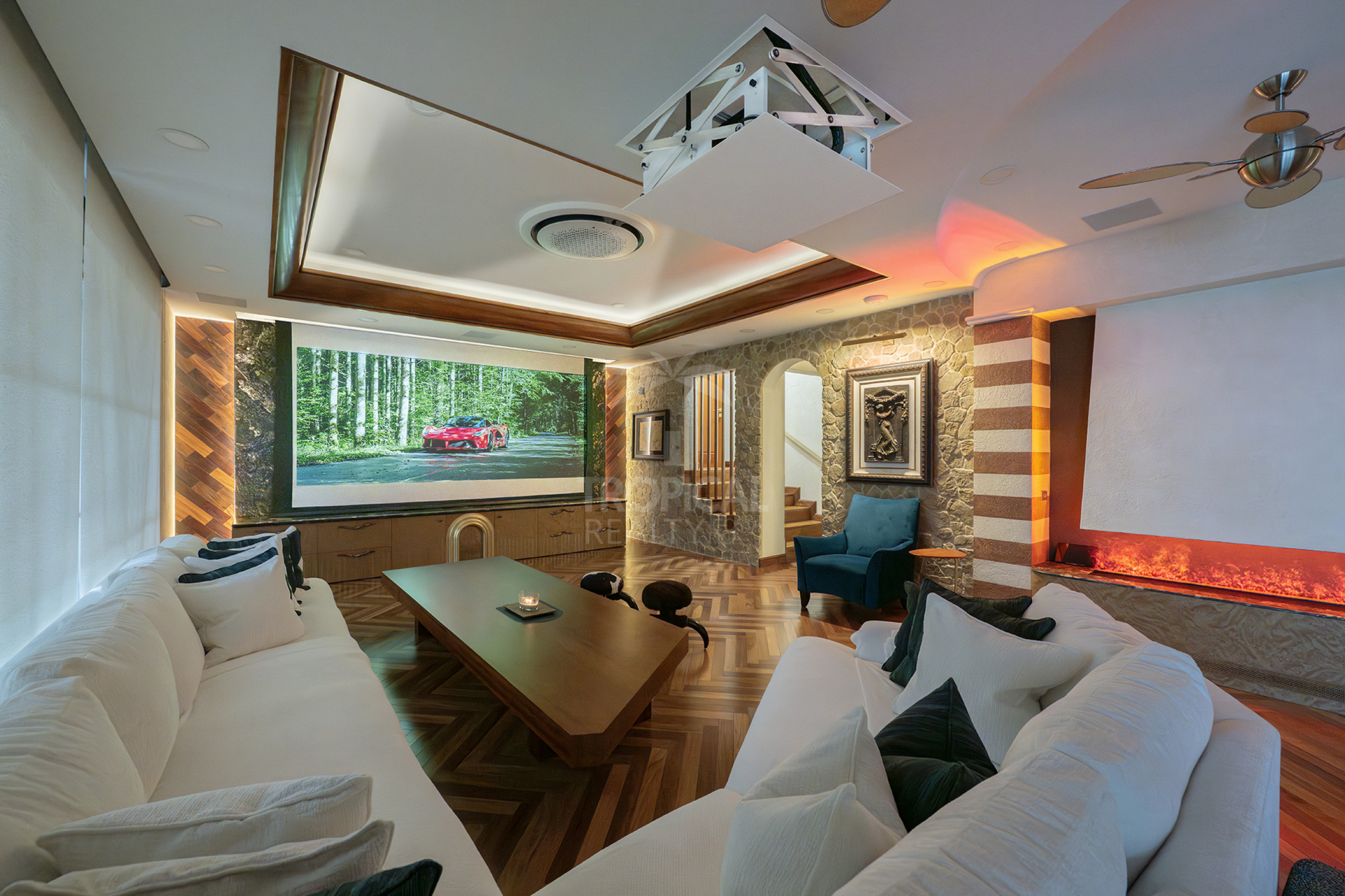 Luxury Mansion for Sale in Santa Ana – Hacienda La Ponderosa with Helipad & 28,000 m²
