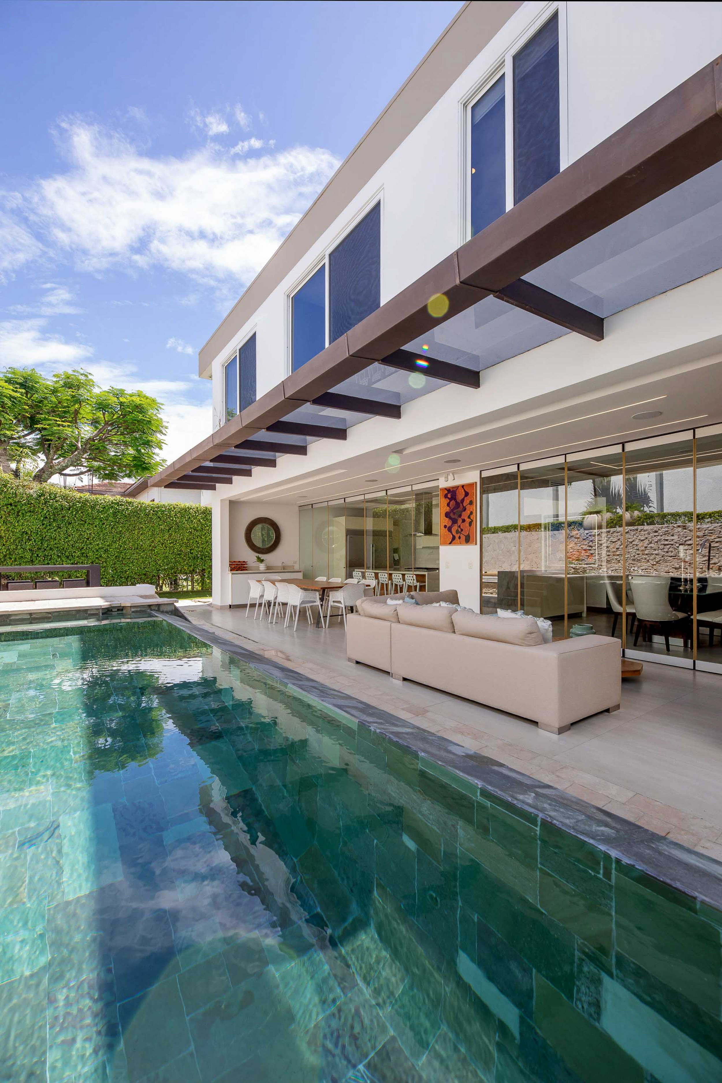 Modern Luxury Home in Gated Community – Valle del Sol, Lindora | 4 Bedrooms, Pool & Smart Features