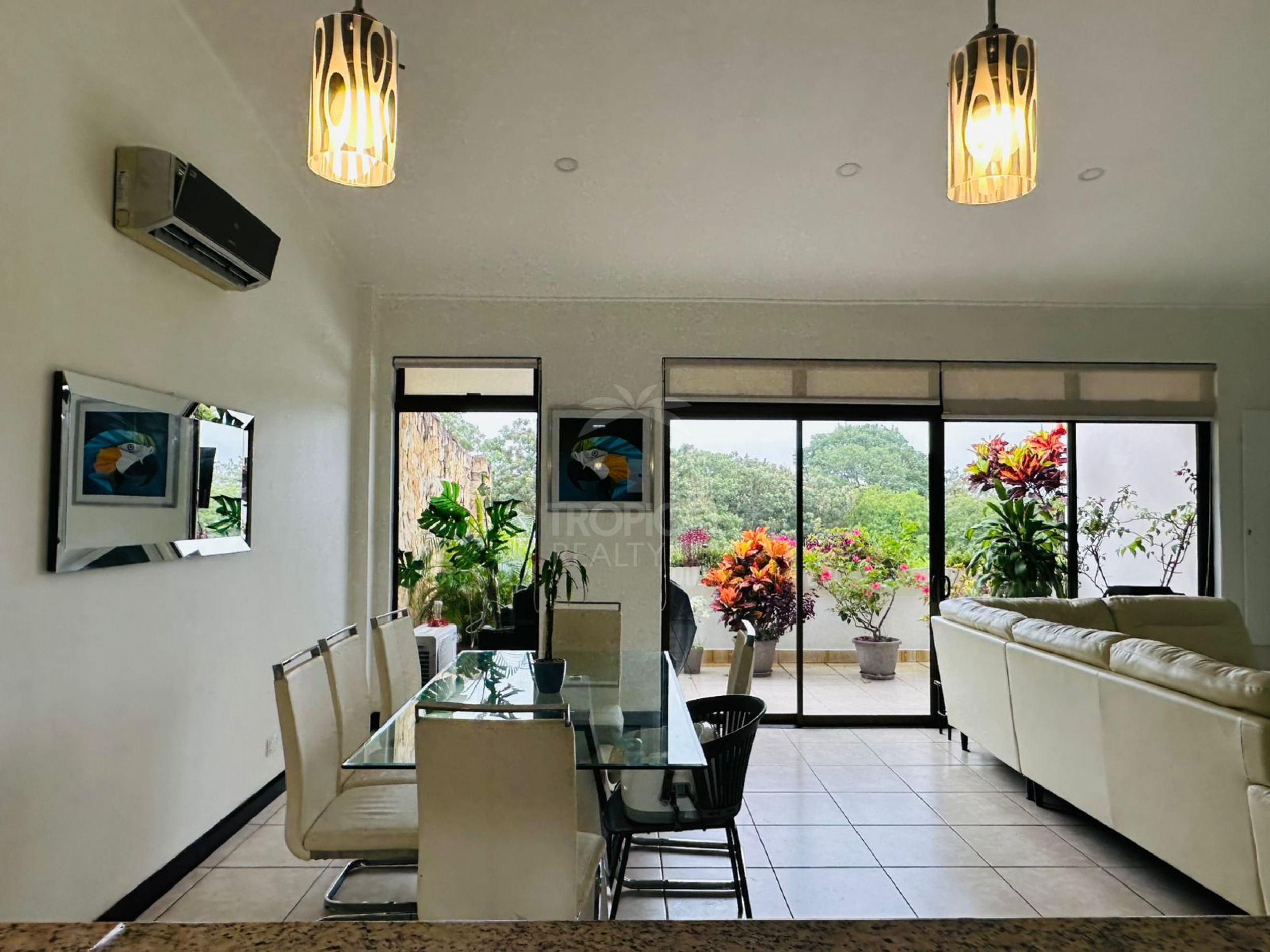 One-Level Penthouse in Avalon Country, Santa Ana – $240,000