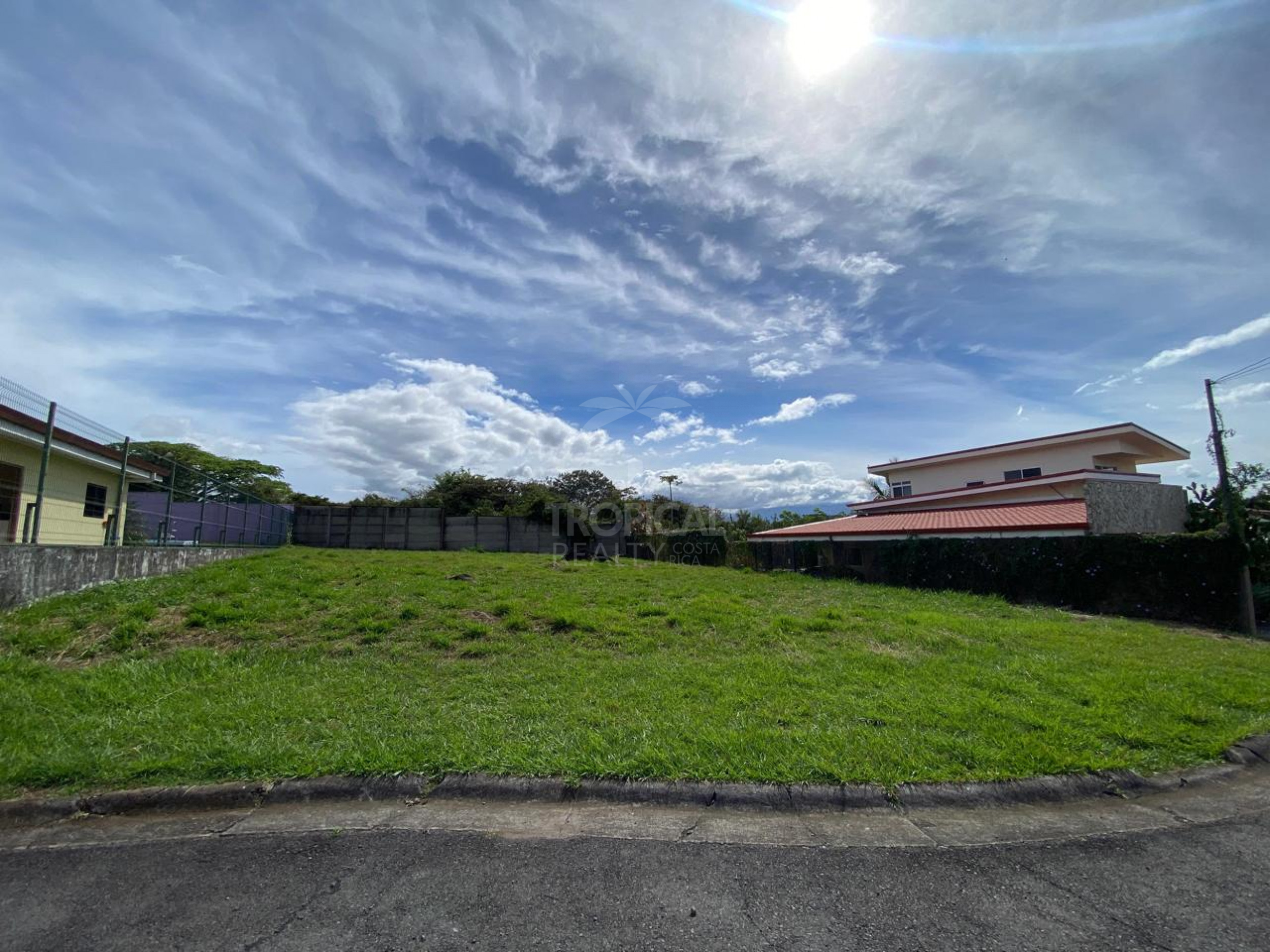 Lot in Private Gated Community in La Garita: Ready to Build