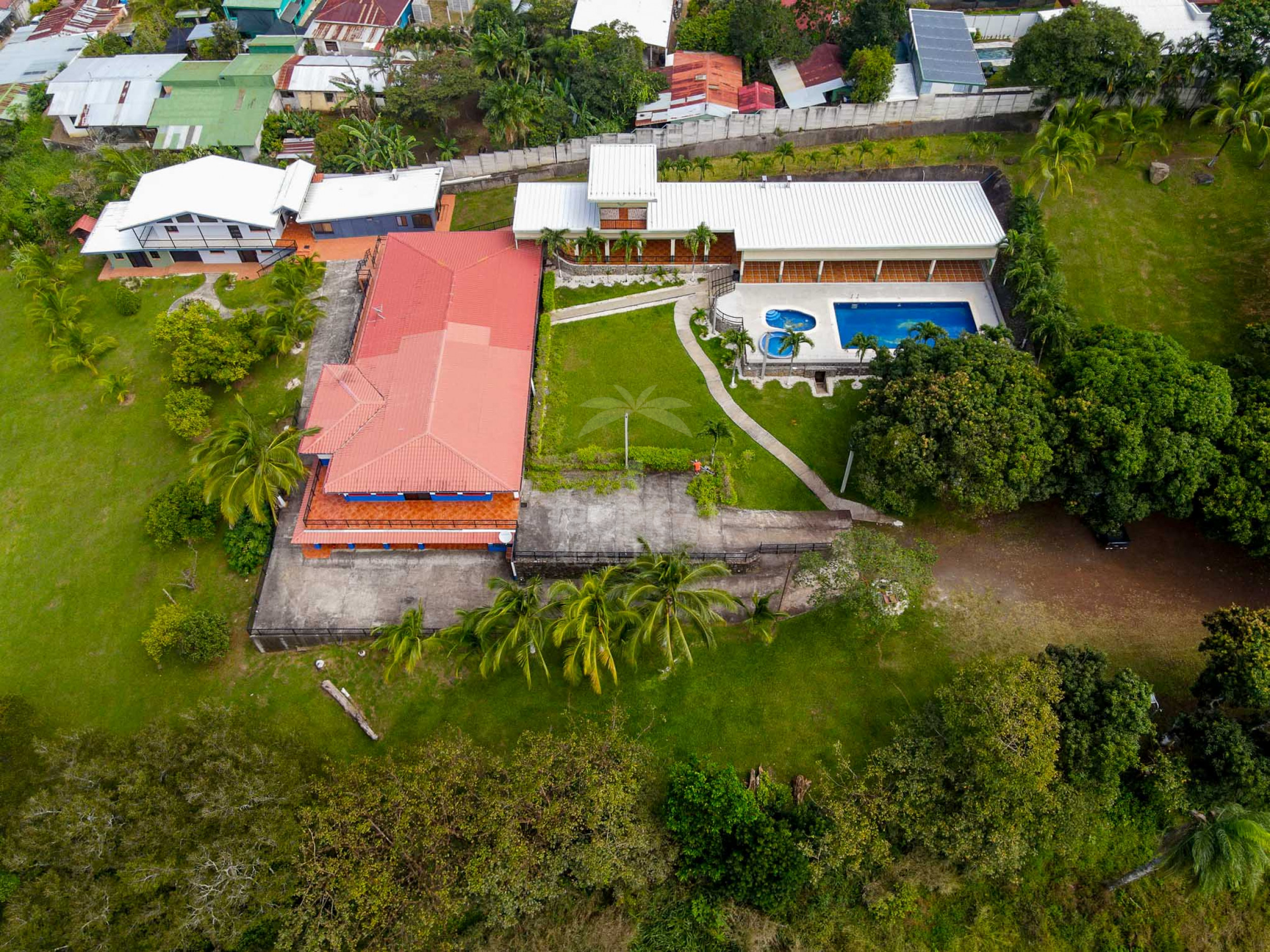 Commercial Property for Sale in La Garita – Riverfront with High Development Potential
