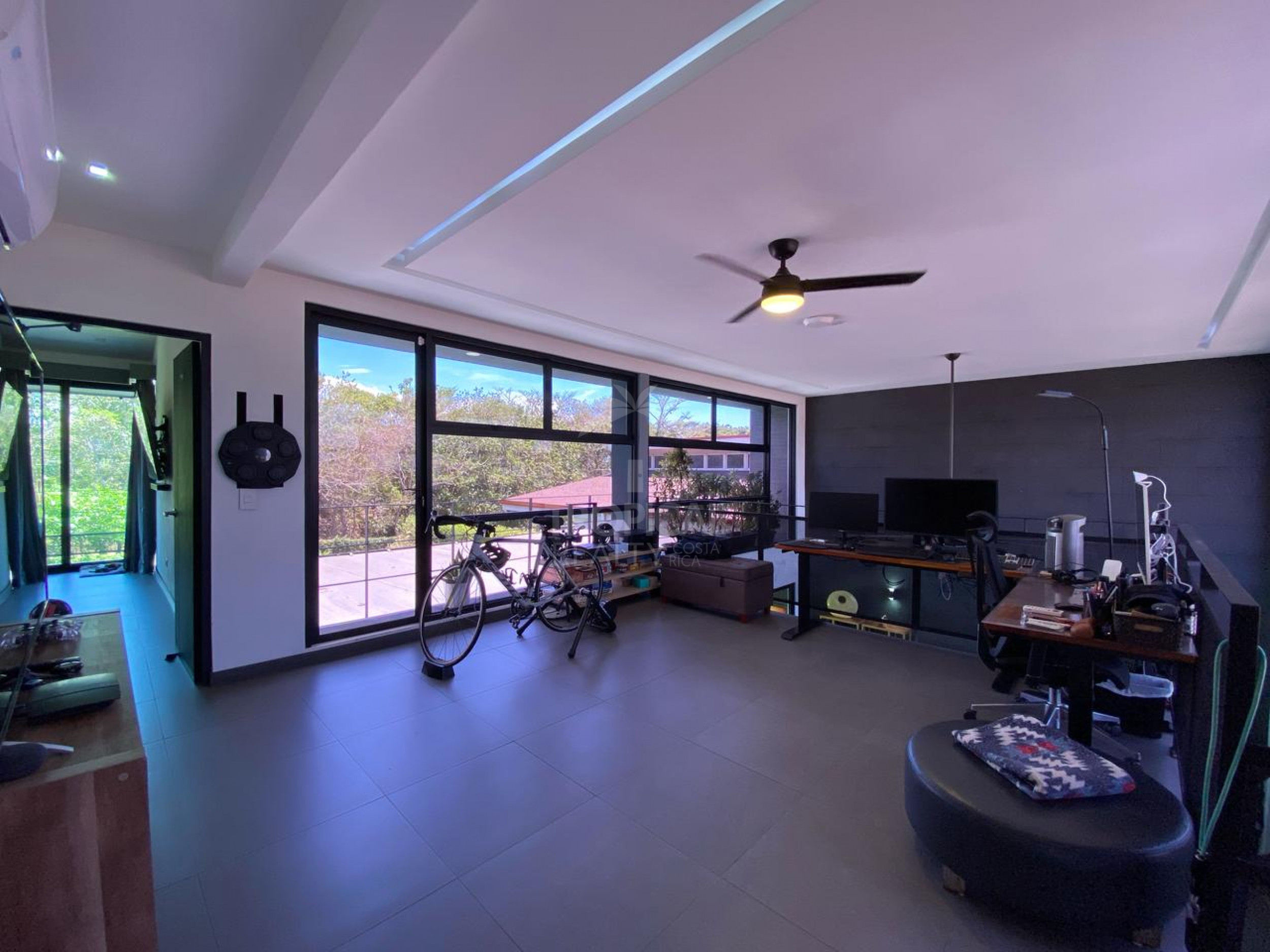 Modern Home with Private Pool in Hacienda Los Reyes – RENTED