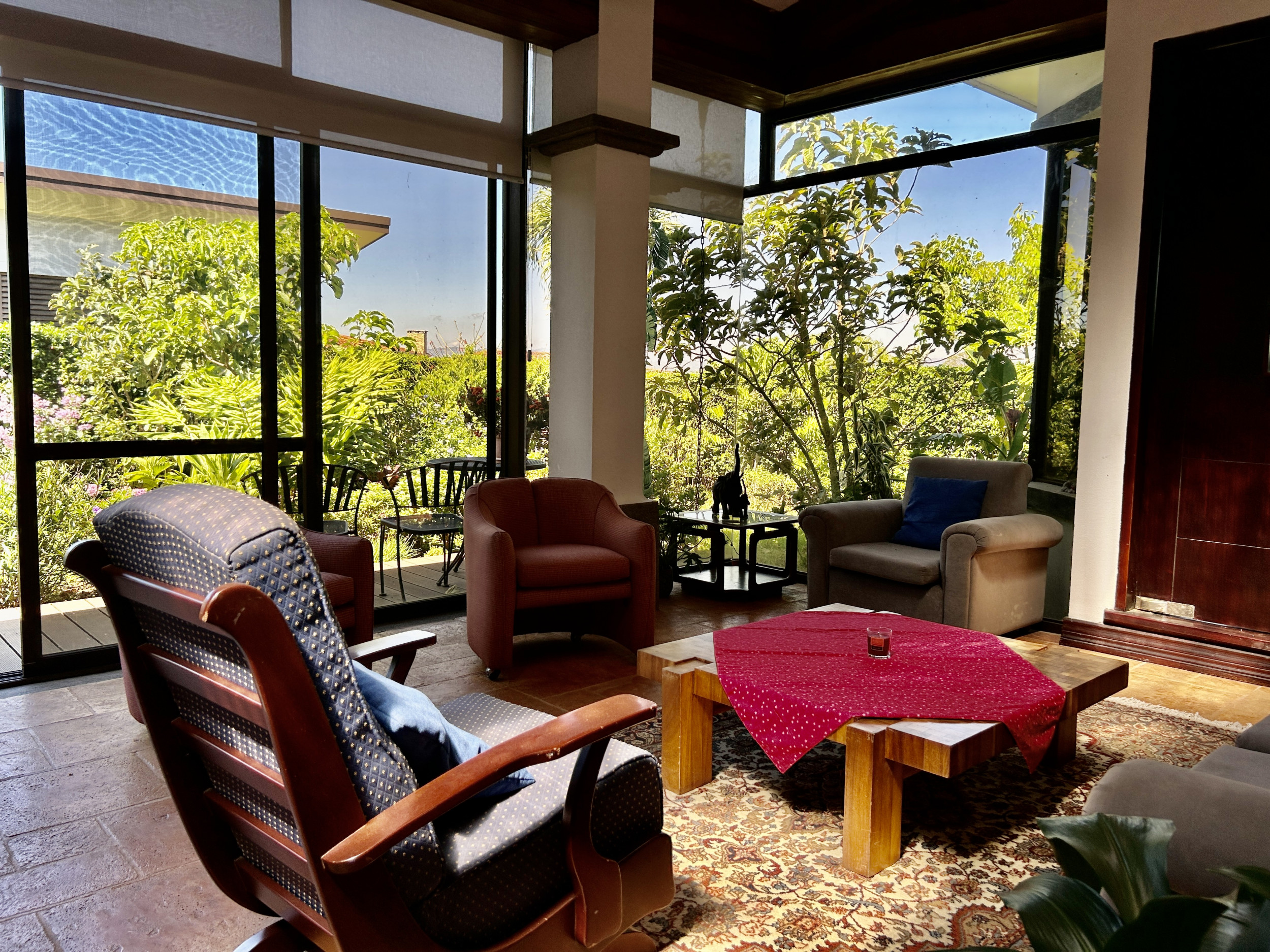 House for sale in a condominium within Ciudad-Hacienda Los Reyes