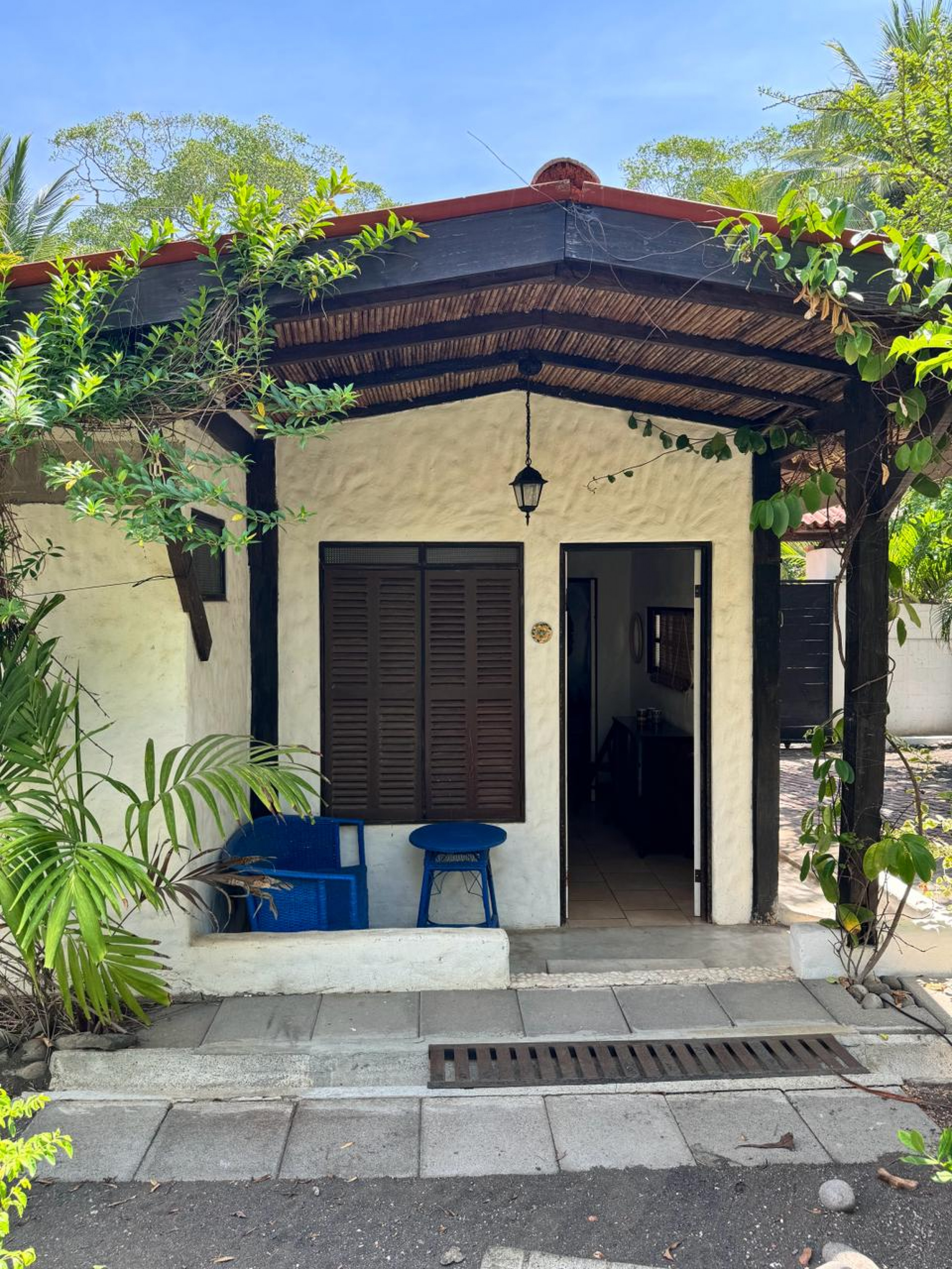 Beachfront house and apartments for sale Tivives SOLD