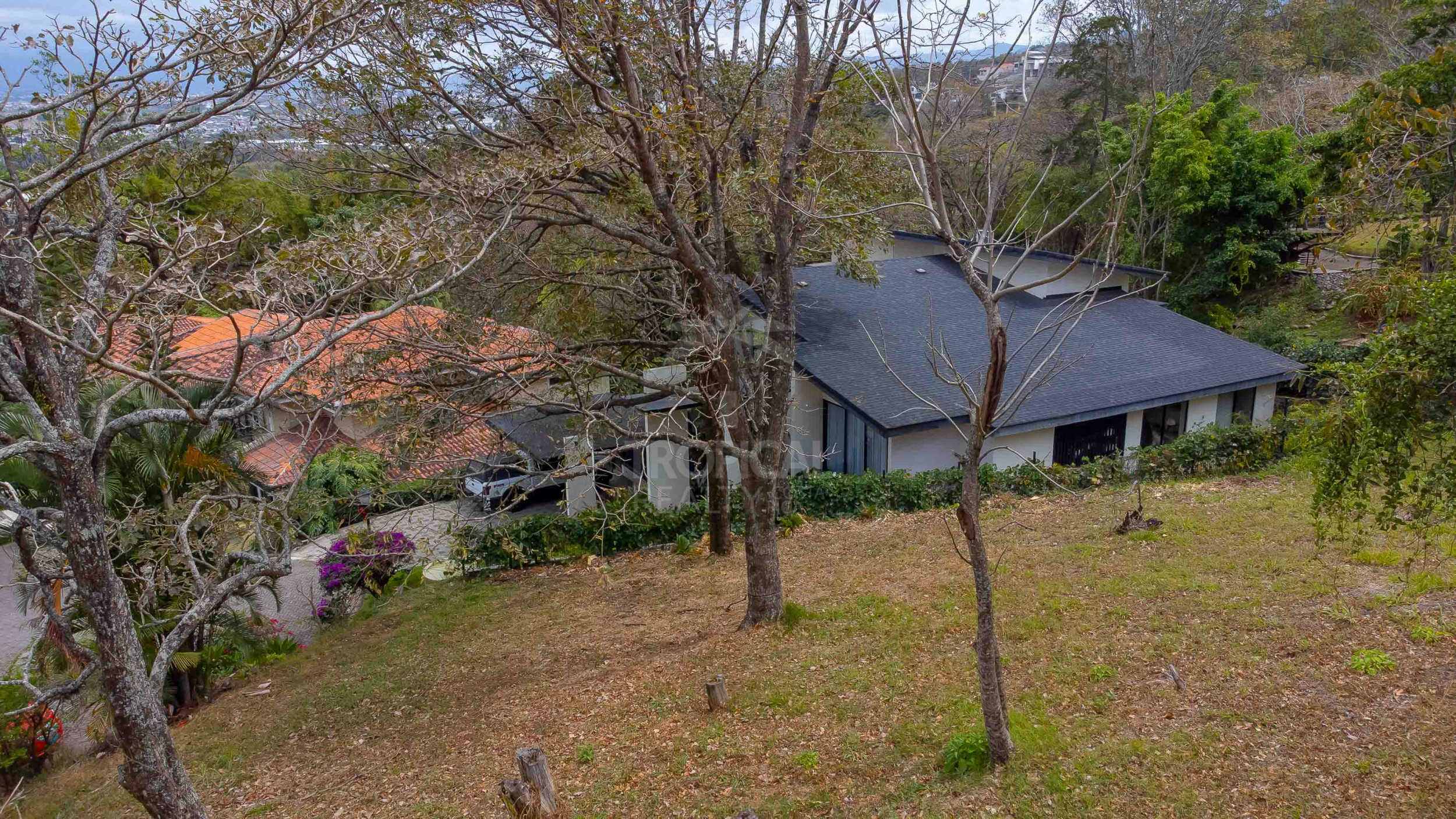 Exclusive Lot with Panoramic Views in Hacienda El Cocoy, Guachipelín – Privacy, Luxury & Prime Location