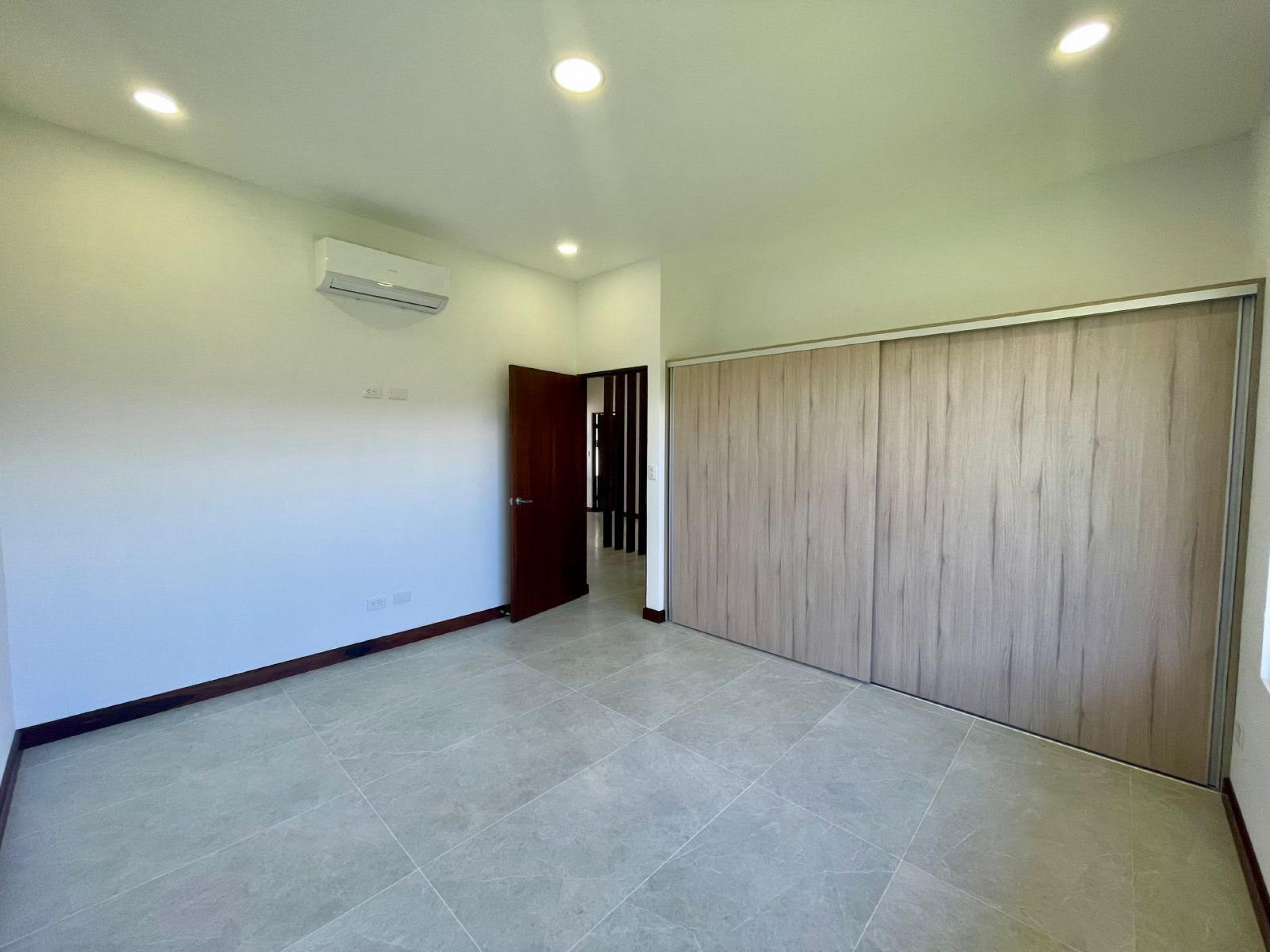 Casa Cielo house for rent San Rafael Alajuela in gated community
