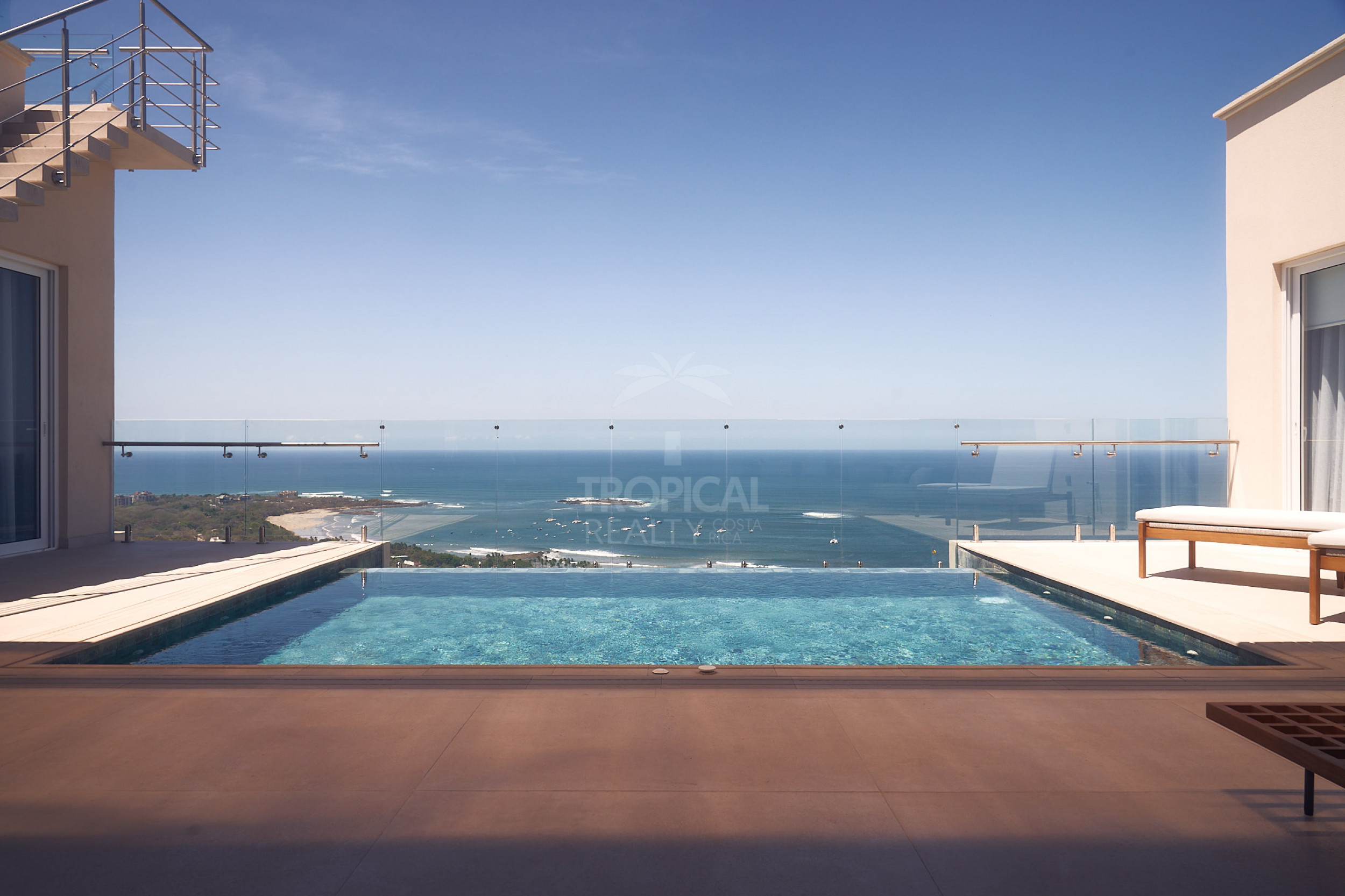 Luxury Penthouse with Panoramic Ocean Views – Residencia La Vista, Tamarindo