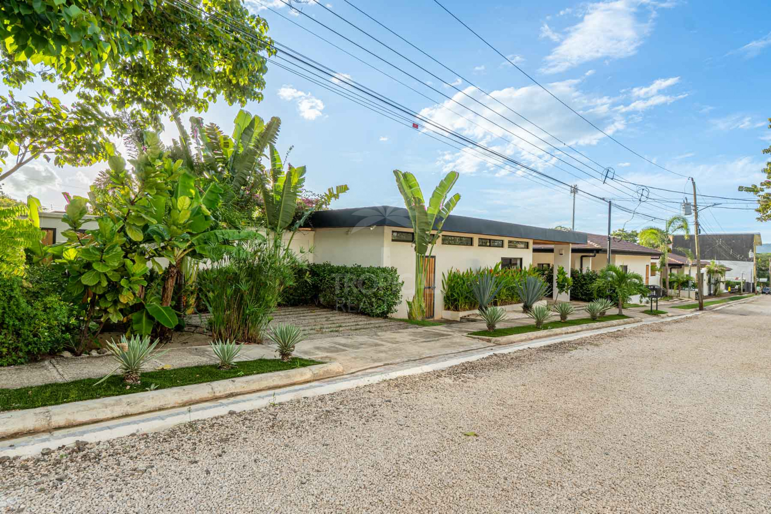 Modern Home for Sale in Tamarindo with Pool, Guest Casita SOLD