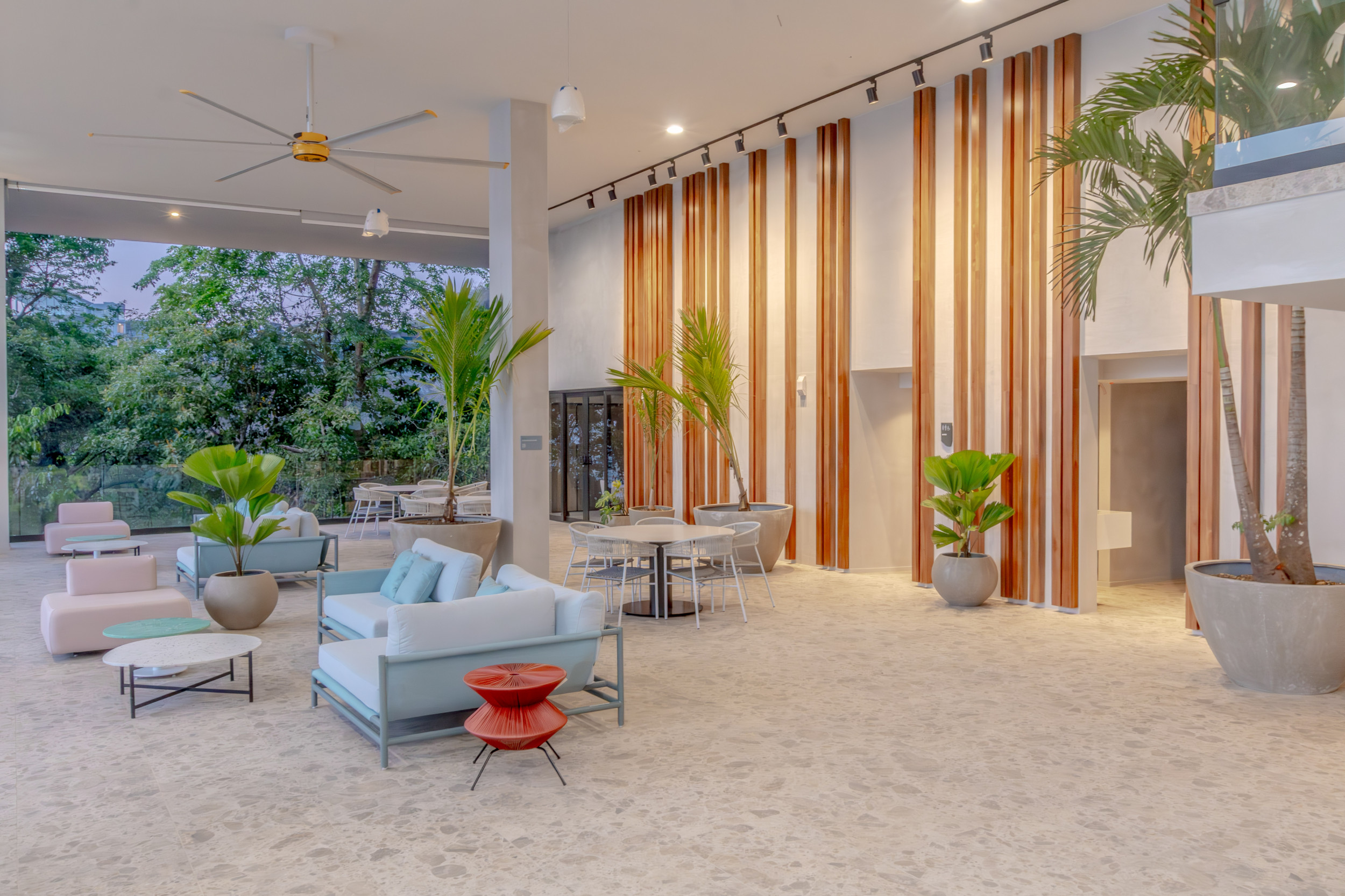 Luxurious Beachfront Apartment for Sale in Herradura, Puntarenas: Nerea Apartments