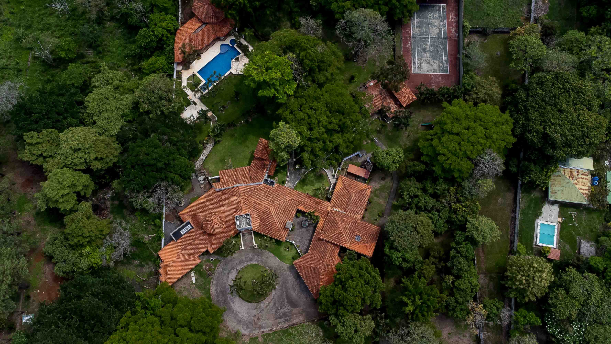 Resort-Style Luxury Villa in Turrucares, Alajuela: Your Dream Home Awaits!