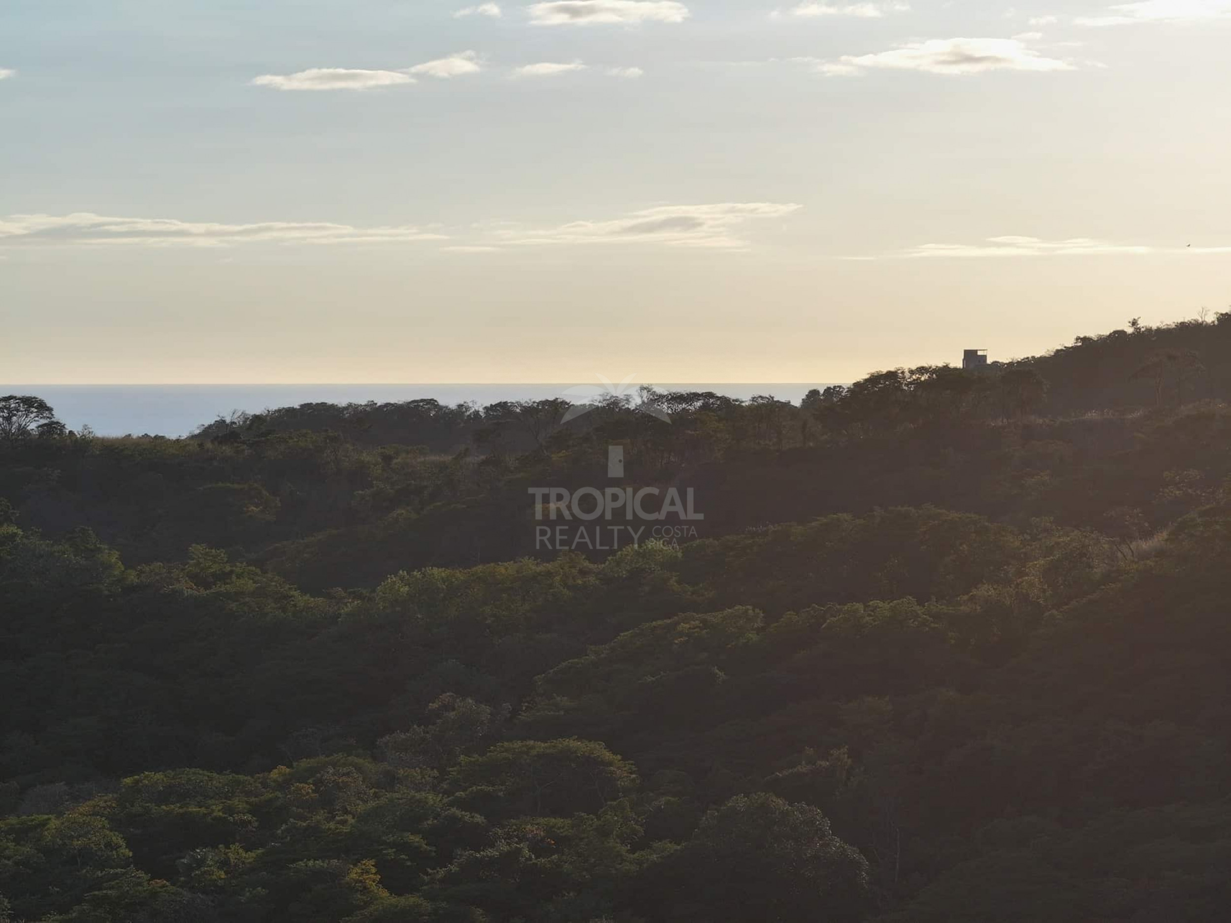 Ocean View Lot for Sale in Altos de Paraíso – Build Your Dream Home Near Playa Negra
